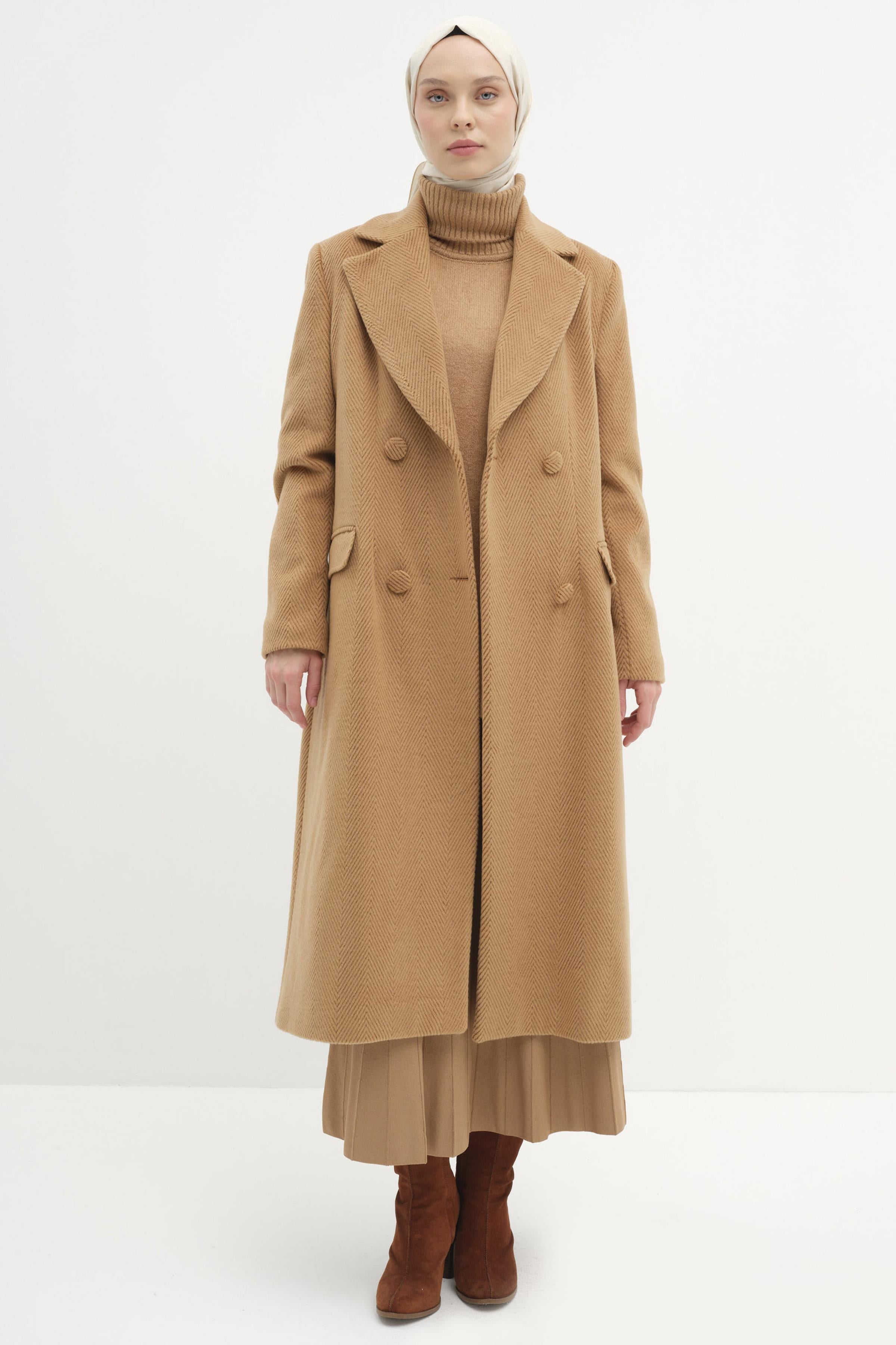 Kruvaze Balıksırtı Desenli Kaban - Camel TUGBA