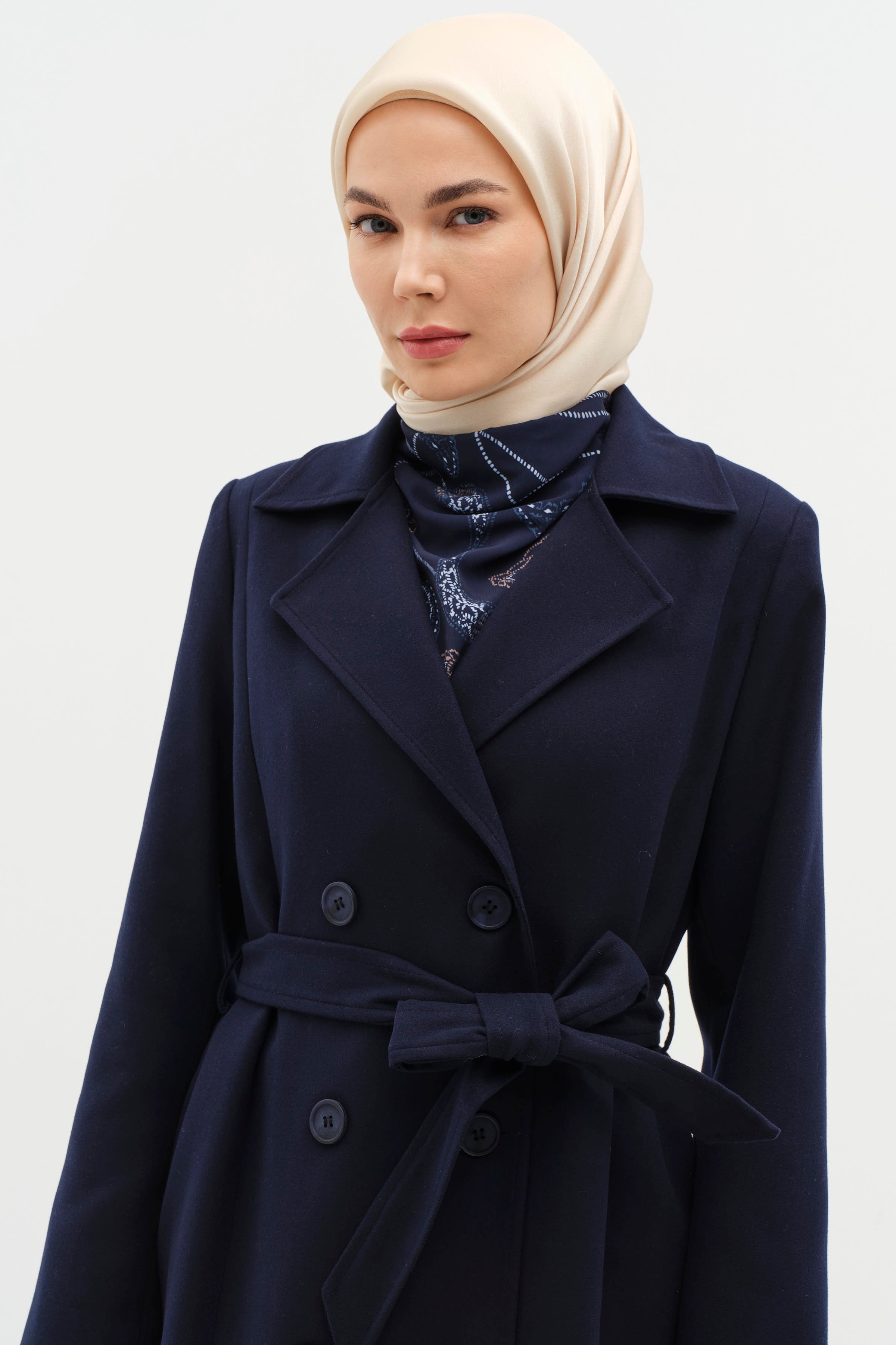 Kruvaze Beli Kuşaklı Manto - Lacivert TUGBA