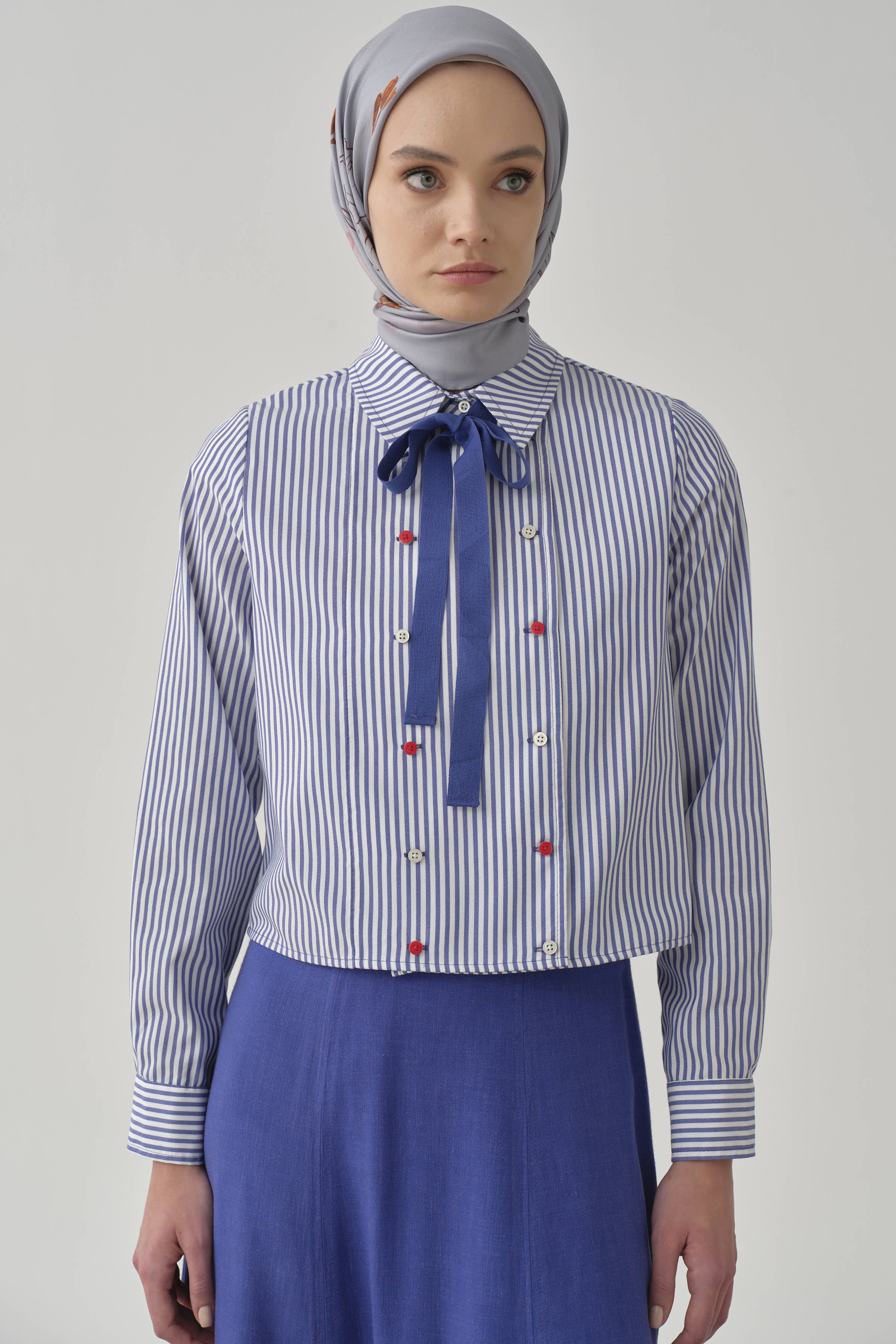 Kruvaze Çizgili Crop Gömlek - İndigo TUGBA