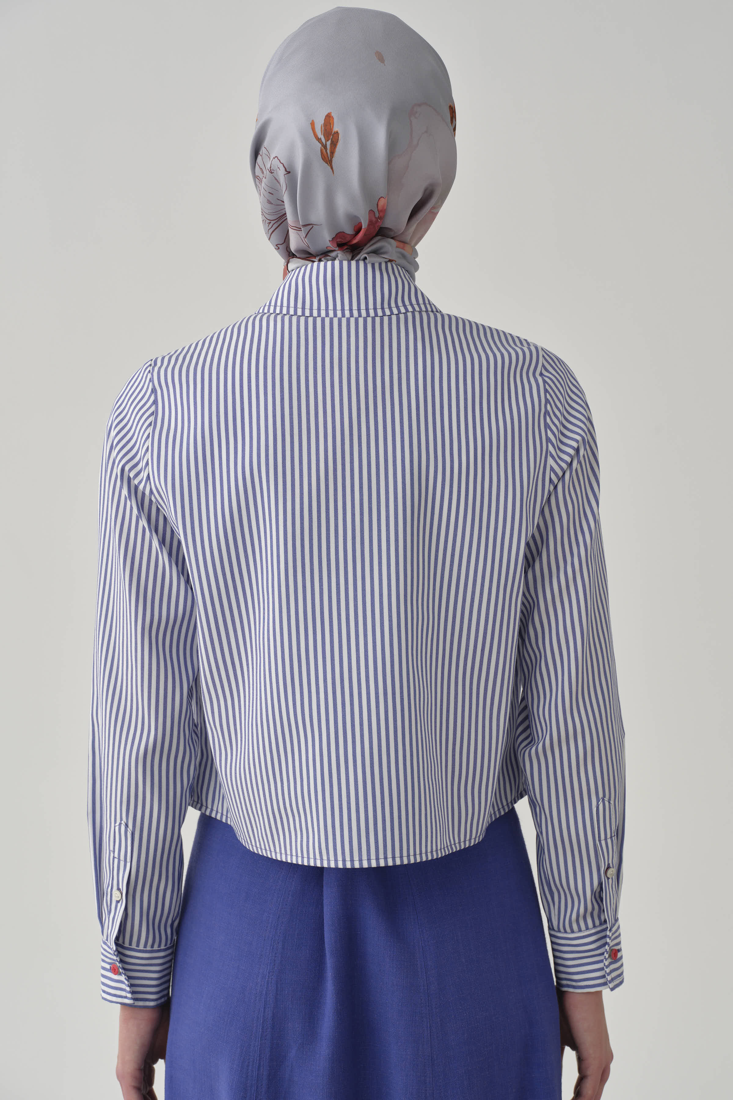 Kruvaze Çizgili Crop Gömlek - İndigo TUGBA