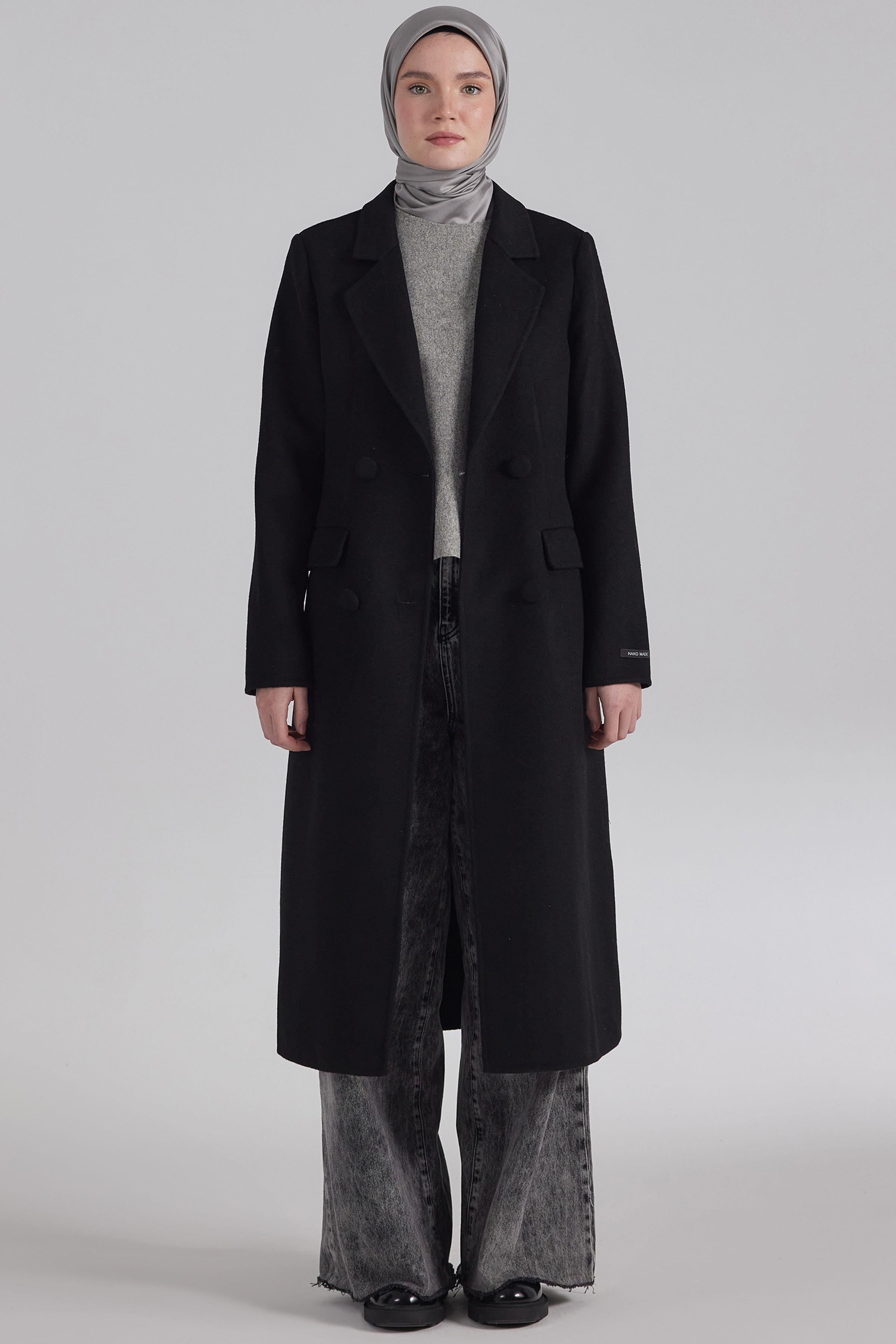 Double Yün Kruvaze Düğmeli Kaban - Siyah TUGBA