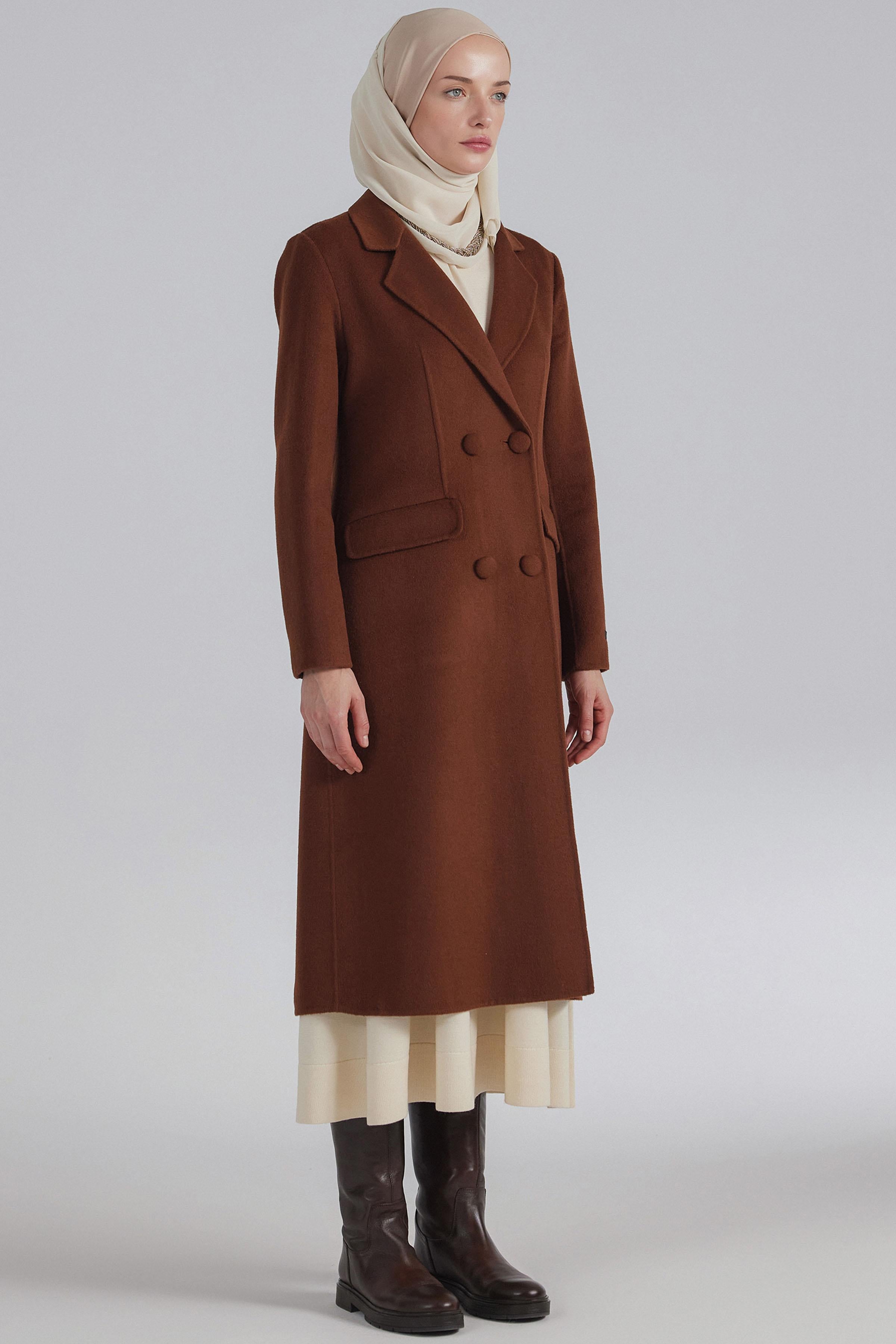 Double Yün Kruvaze Düğmeli Kaban - Tarçın TUGBA