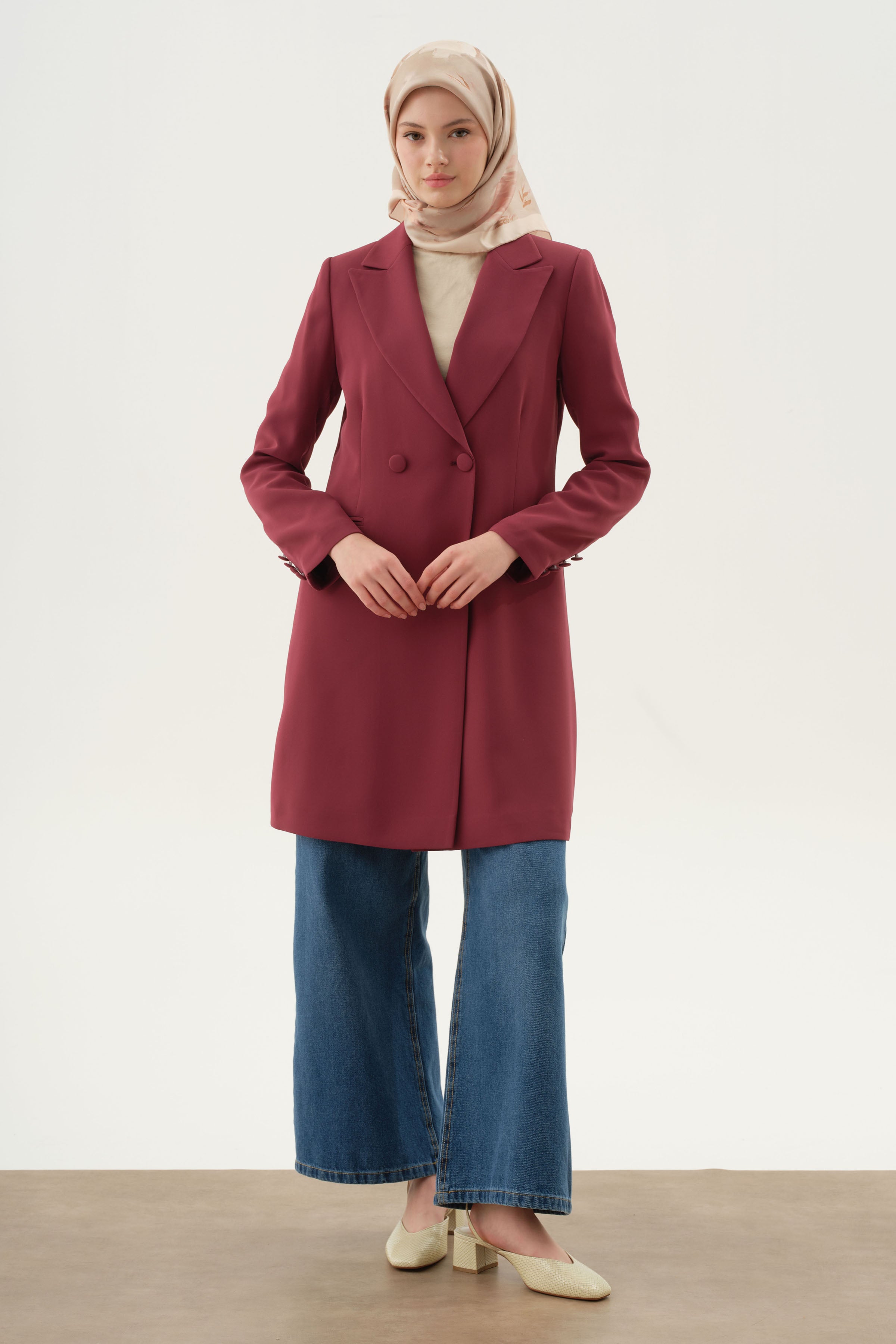 Kruvaze Düğmeli Uzun Basic Ceket - Mürdüm TUGBA