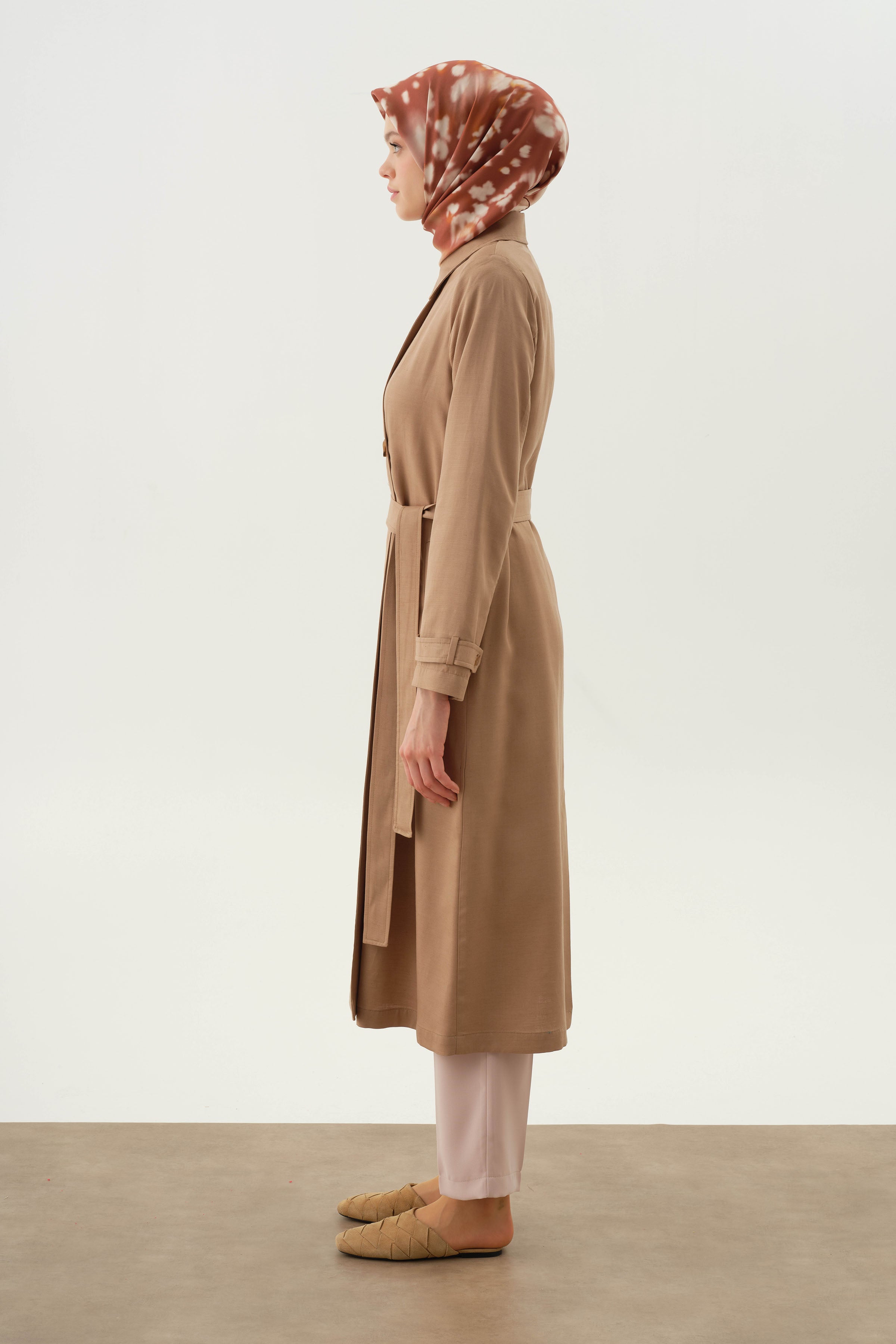 Kruvaze Polo Yakalı Trençkot - Bej TUGBA