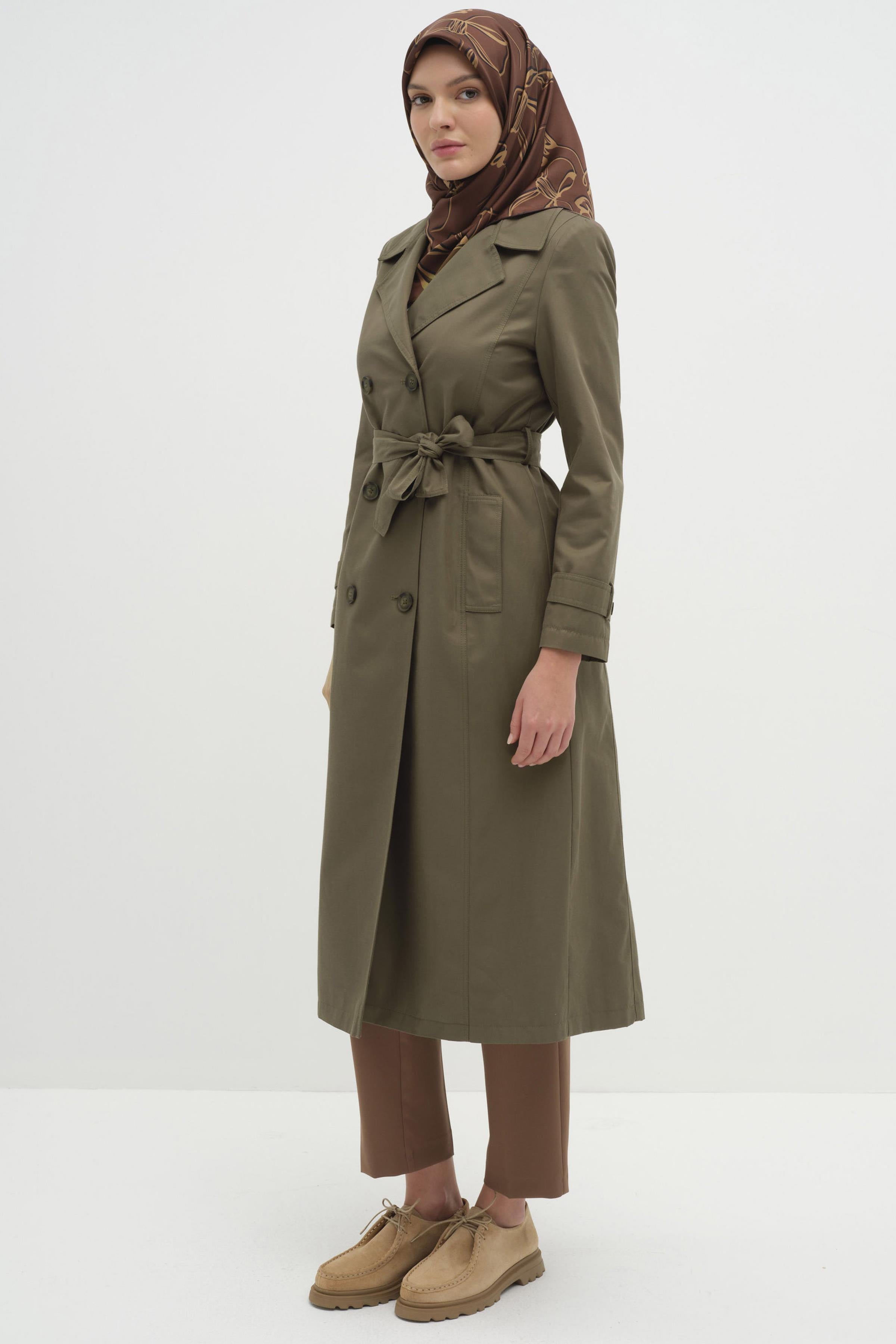Kruvaze Yaka Düğme Detaylı Trenç - Haki TUGBA