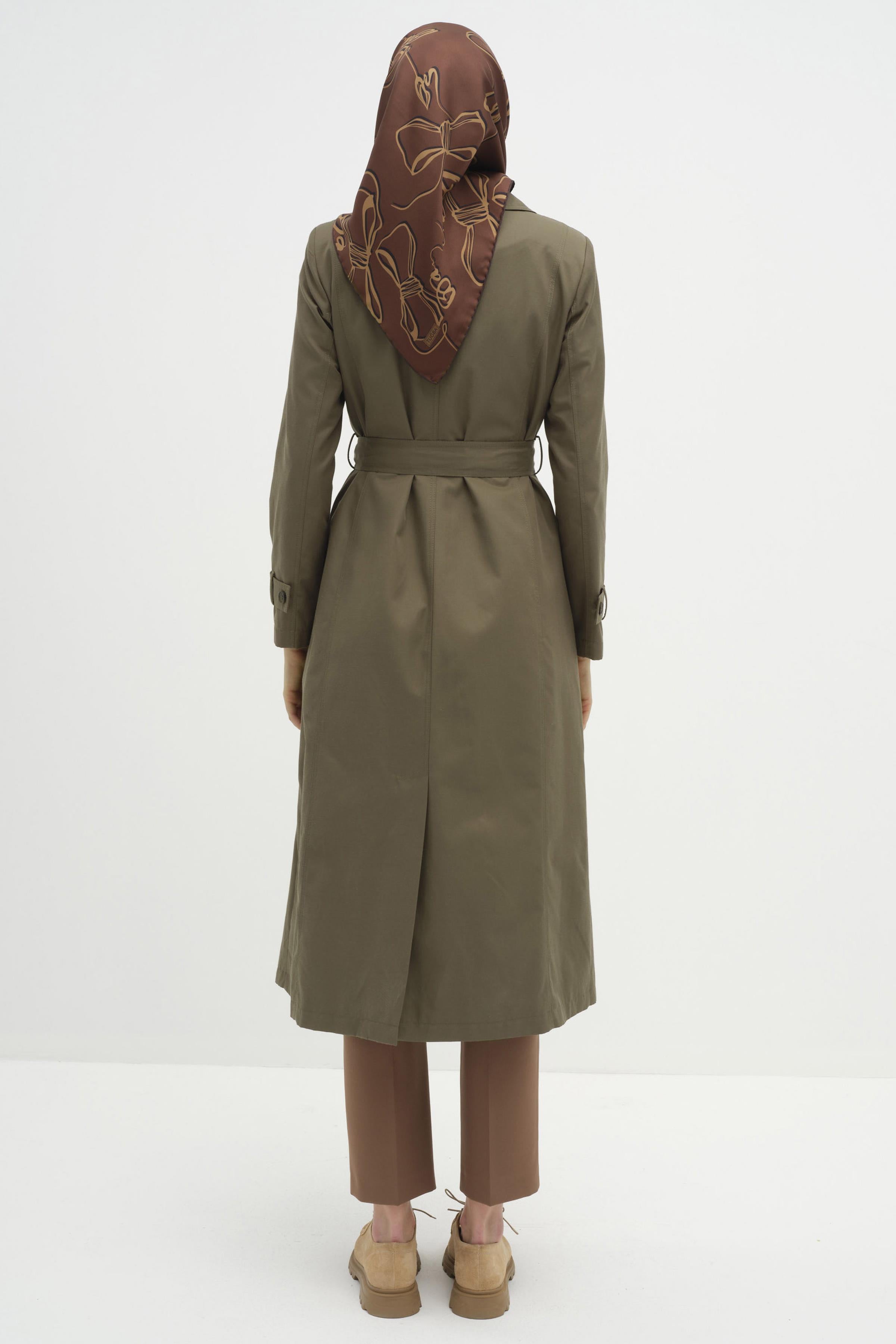 Kruvaze Yaka Düğme Detaylı Trenç - Haki TUGBA