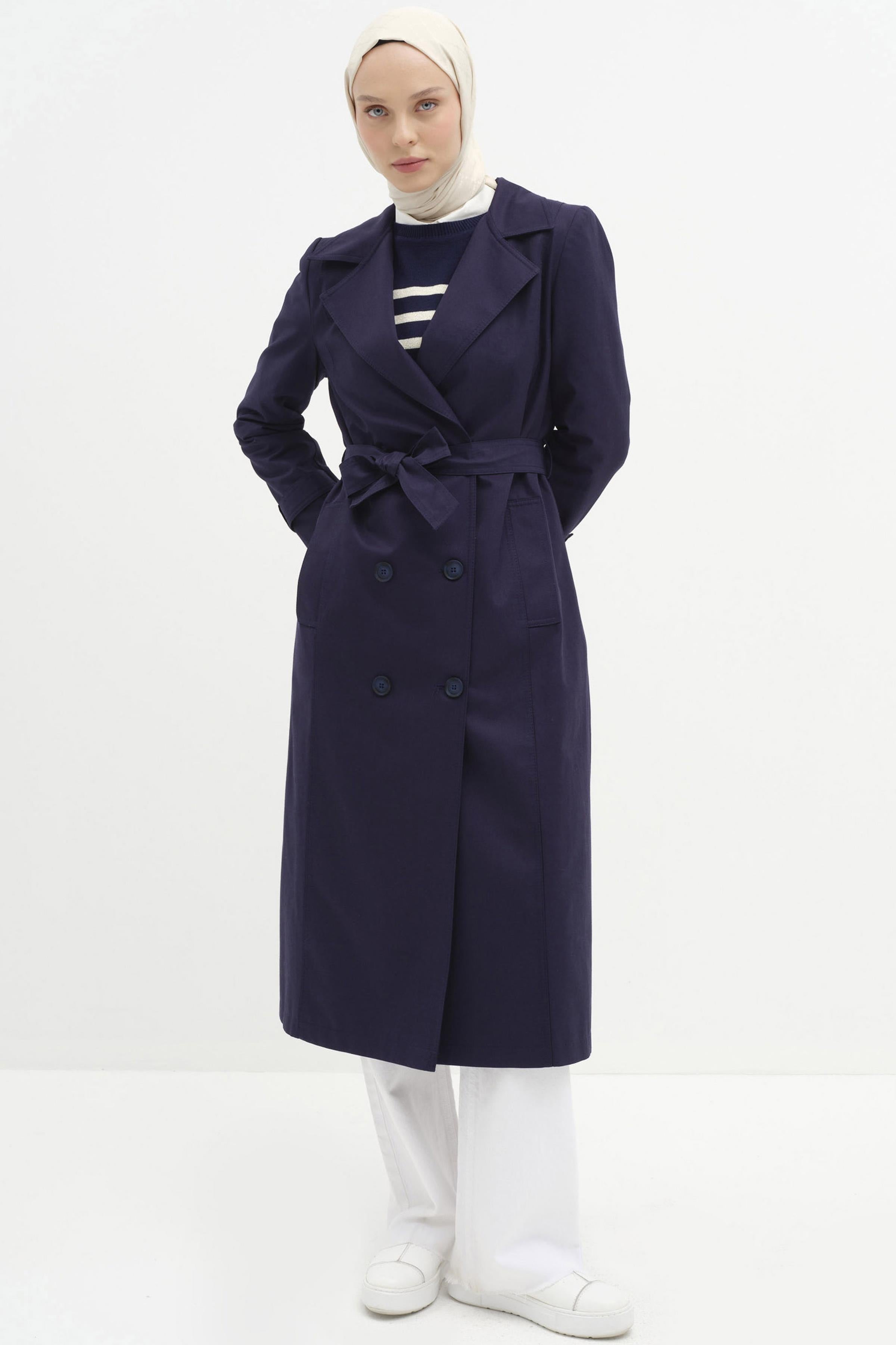 Kruvaze Yaka Düğme Detaylı Trenç - İndigo TUGBA