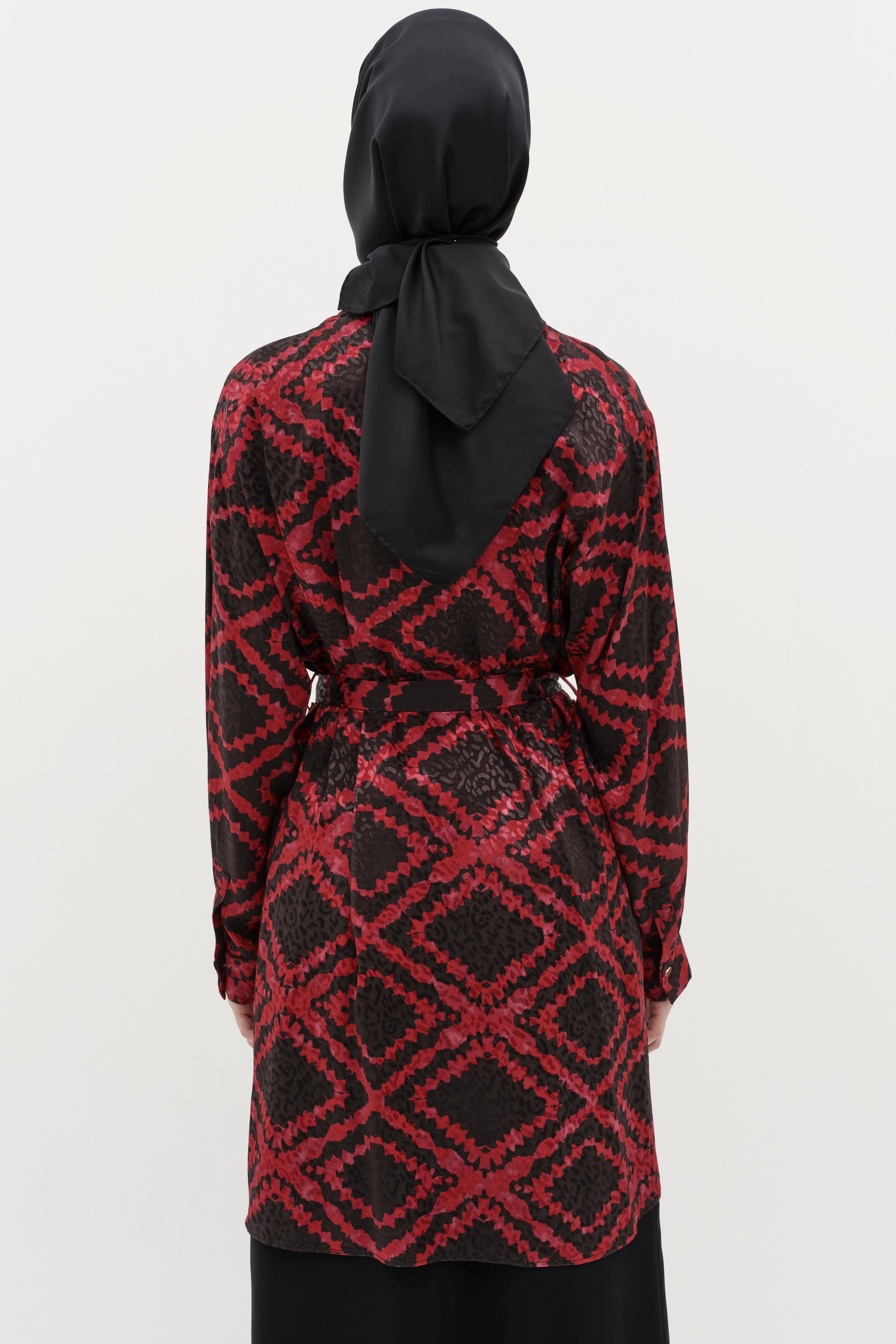 Kuşaklı Yırtmaç Detaylı Desenli Tunik - Bordo TUGBA