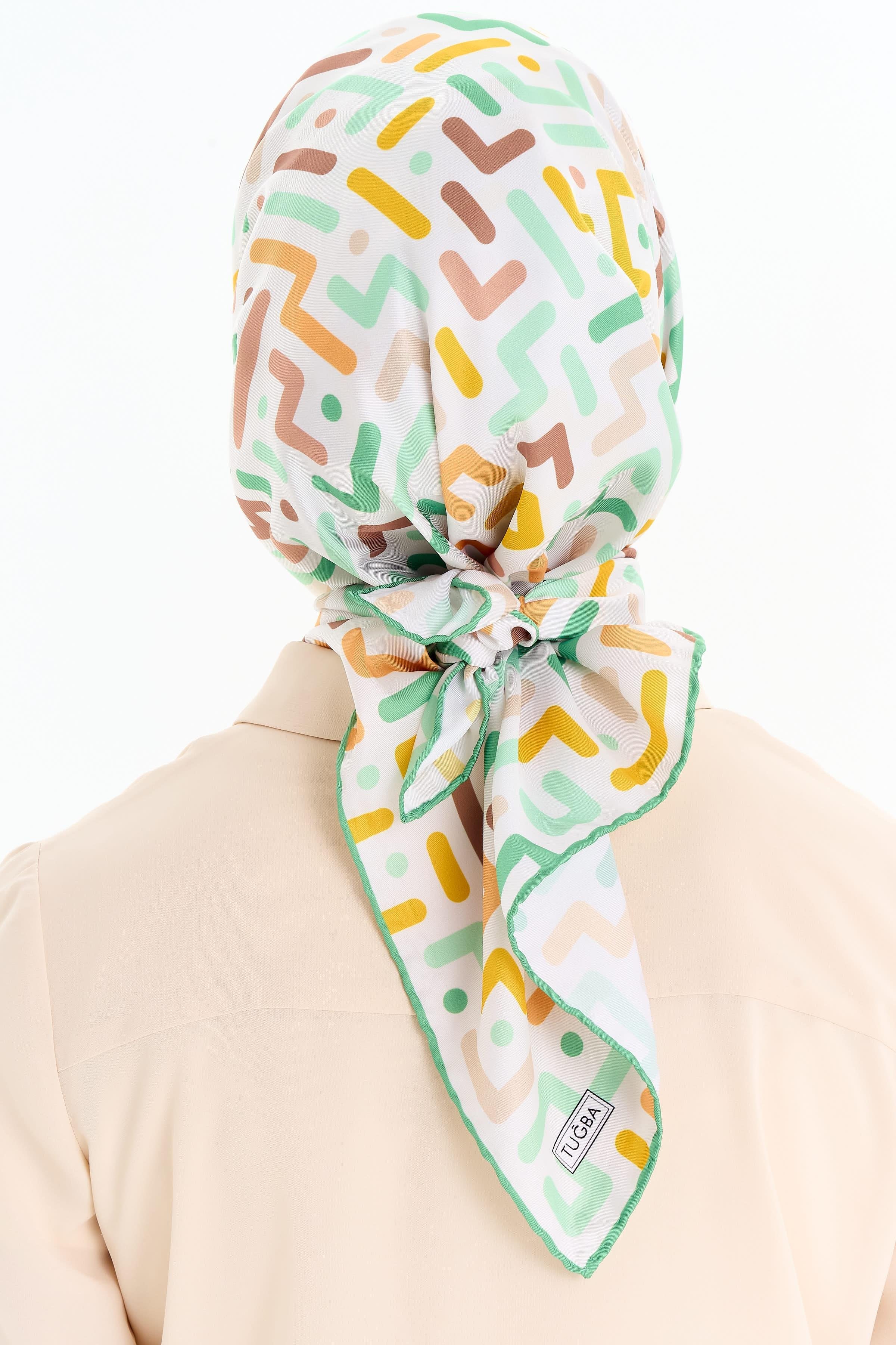 Labirent Desenli Stil Eşarp - Benetton Yeşili TUGBA