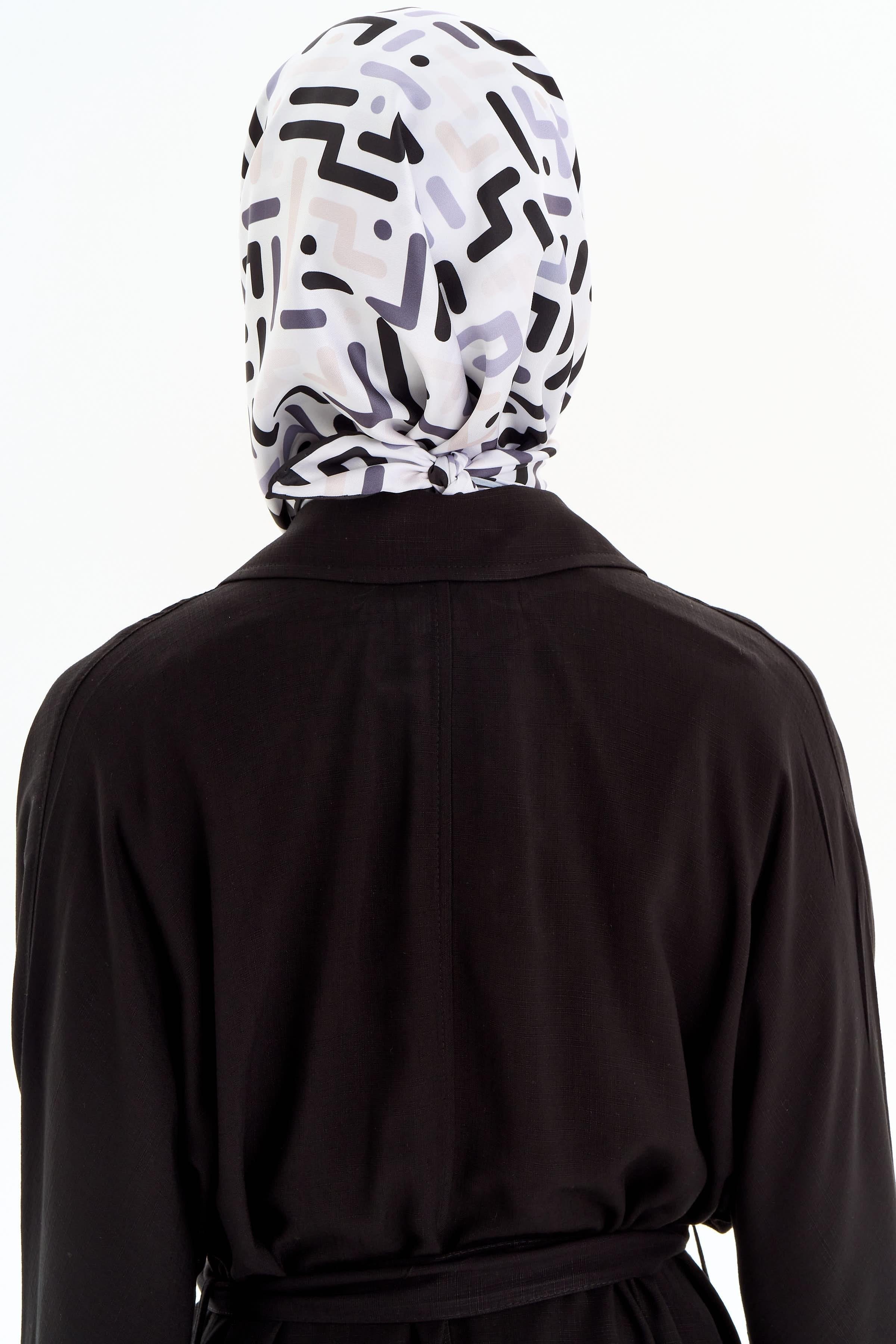 Labirent Desenli Stil Eşarp - Ekru TUGBA