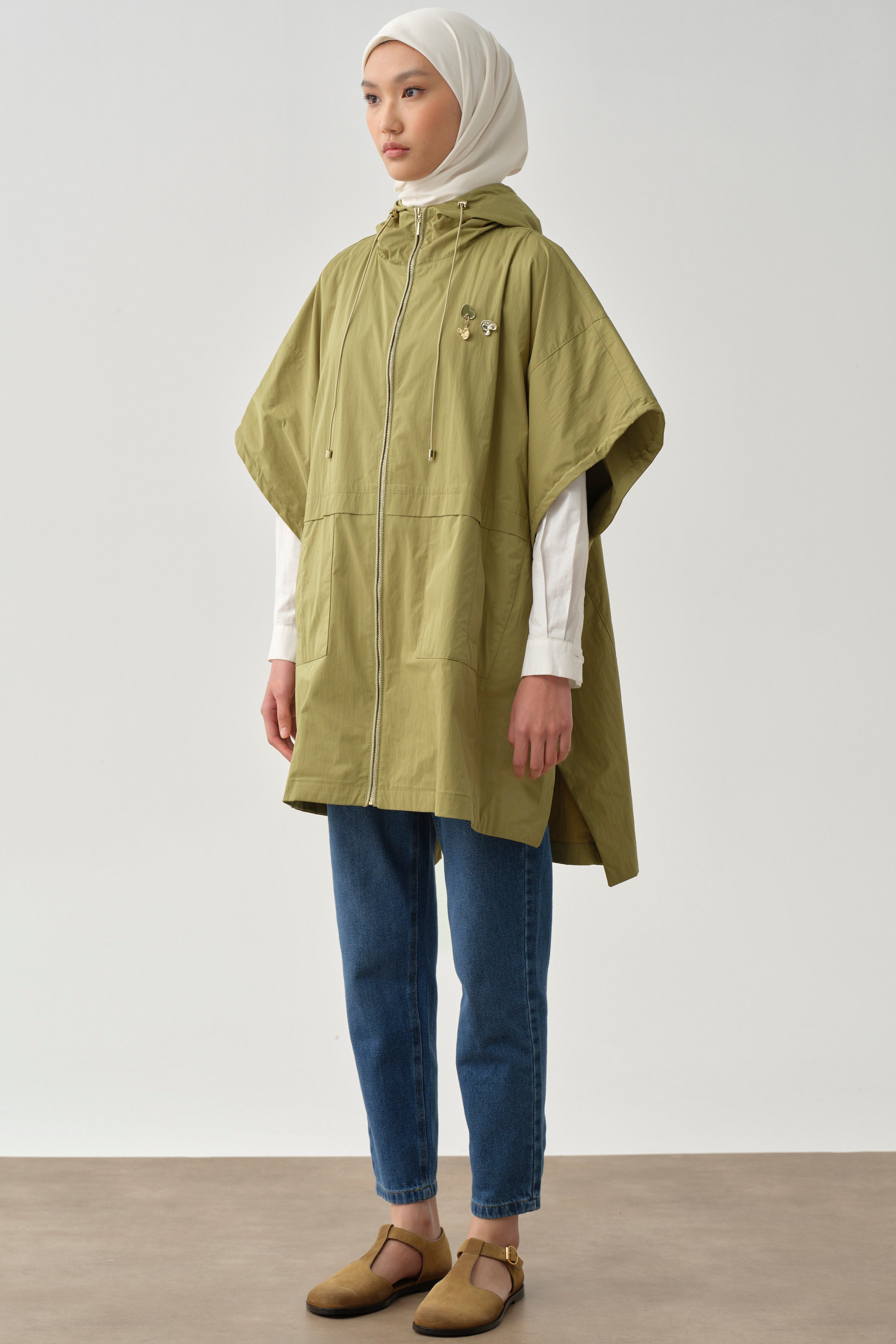 Lastik Büzgülü Kapüşonlu Panço - Olive TUGBA