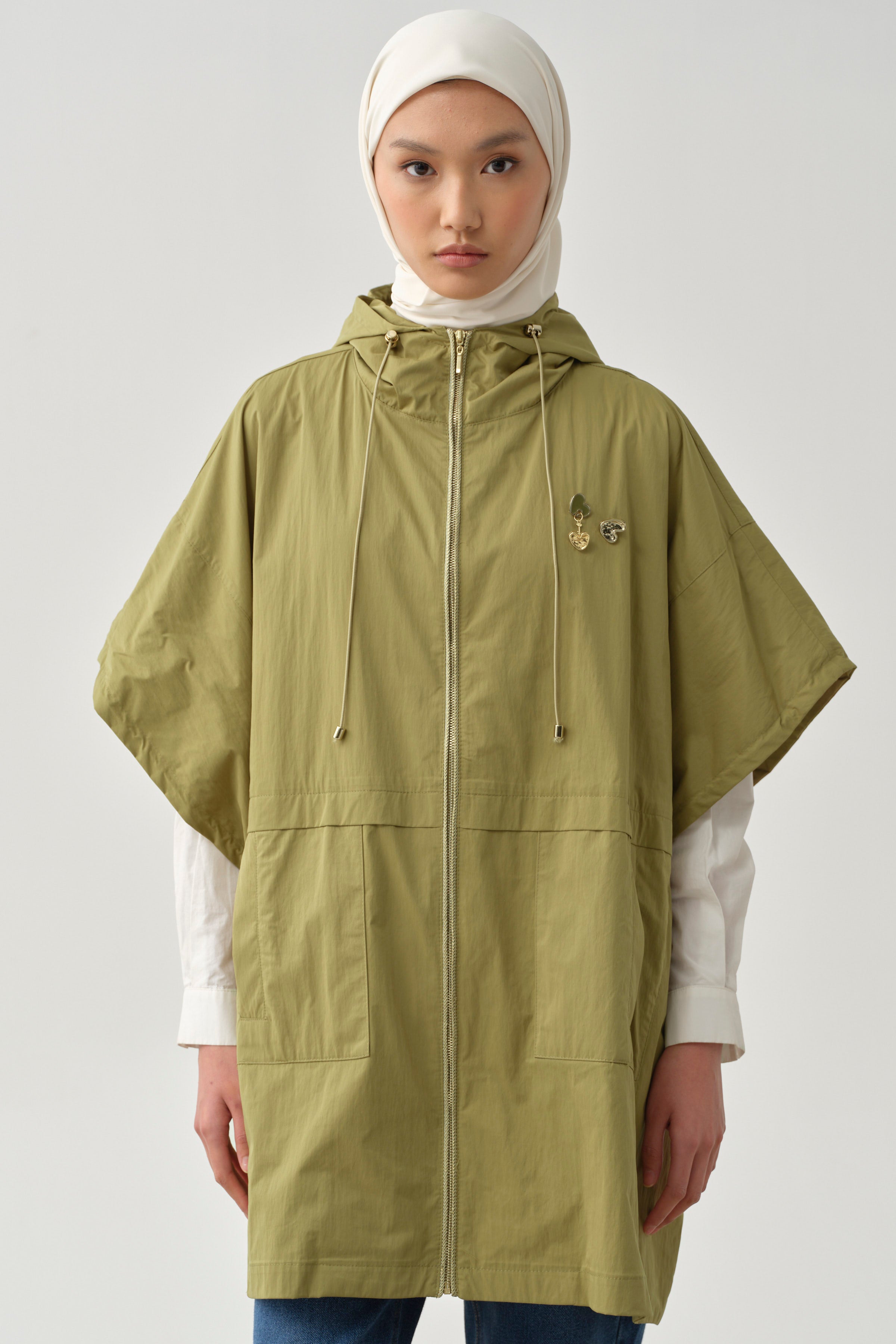 Lastik Büzgülü Kapüşonlu Panço - Olive TUGBA