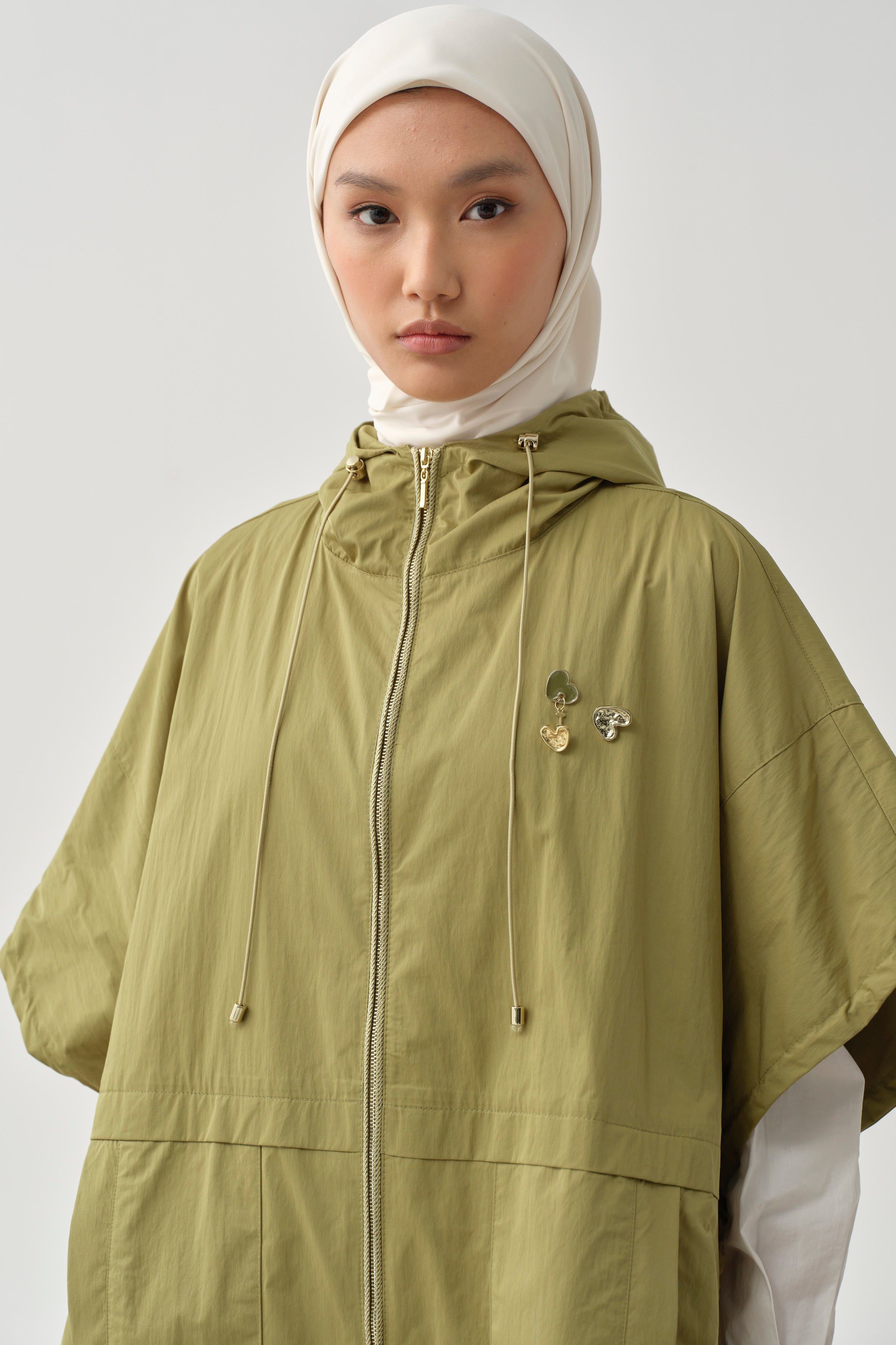 Lastik Büzgülü Kapüşonlu Panço - Olive TUGBA