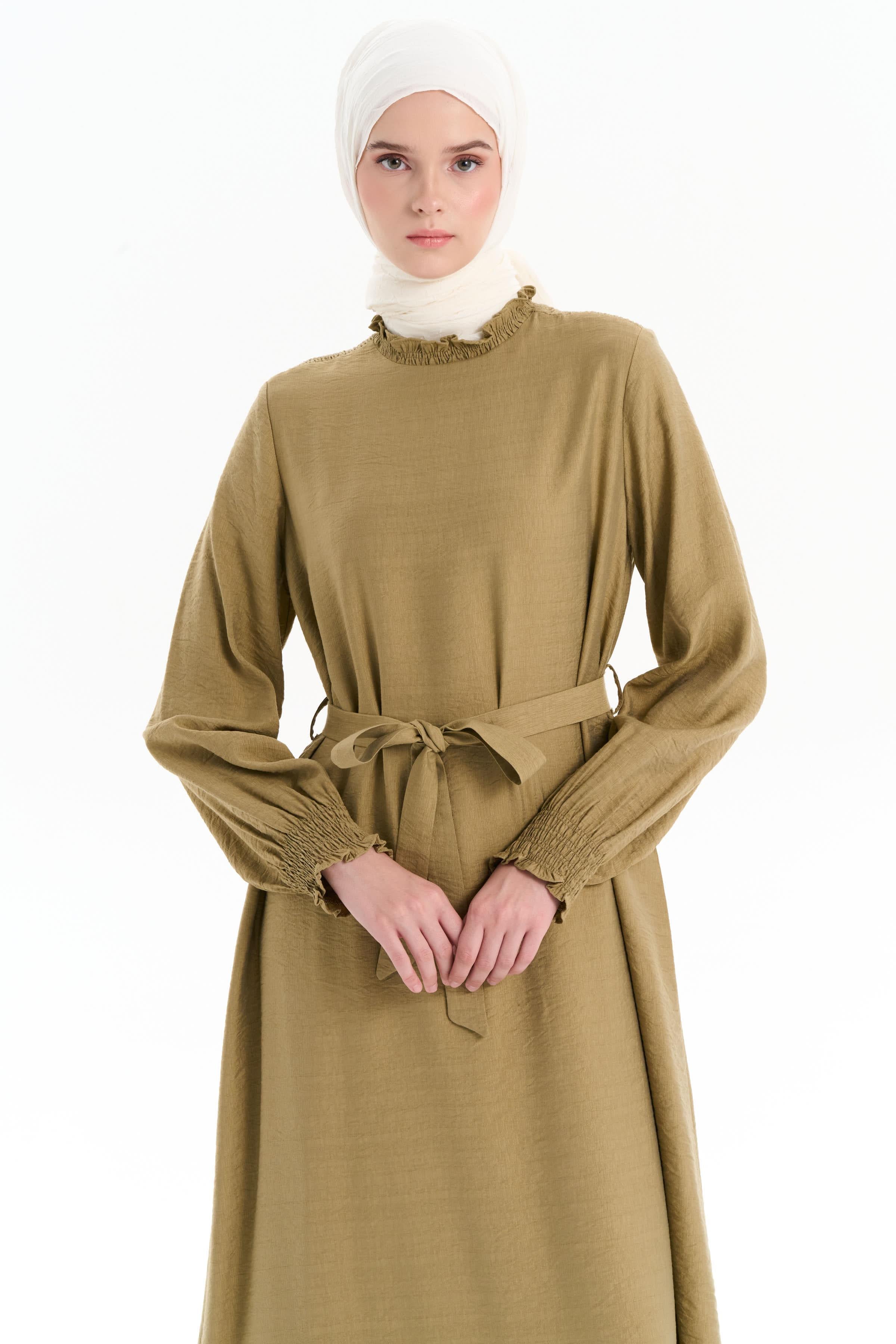 Lastik Detaylı Kuşaklı Elbise - Olive TUGBA