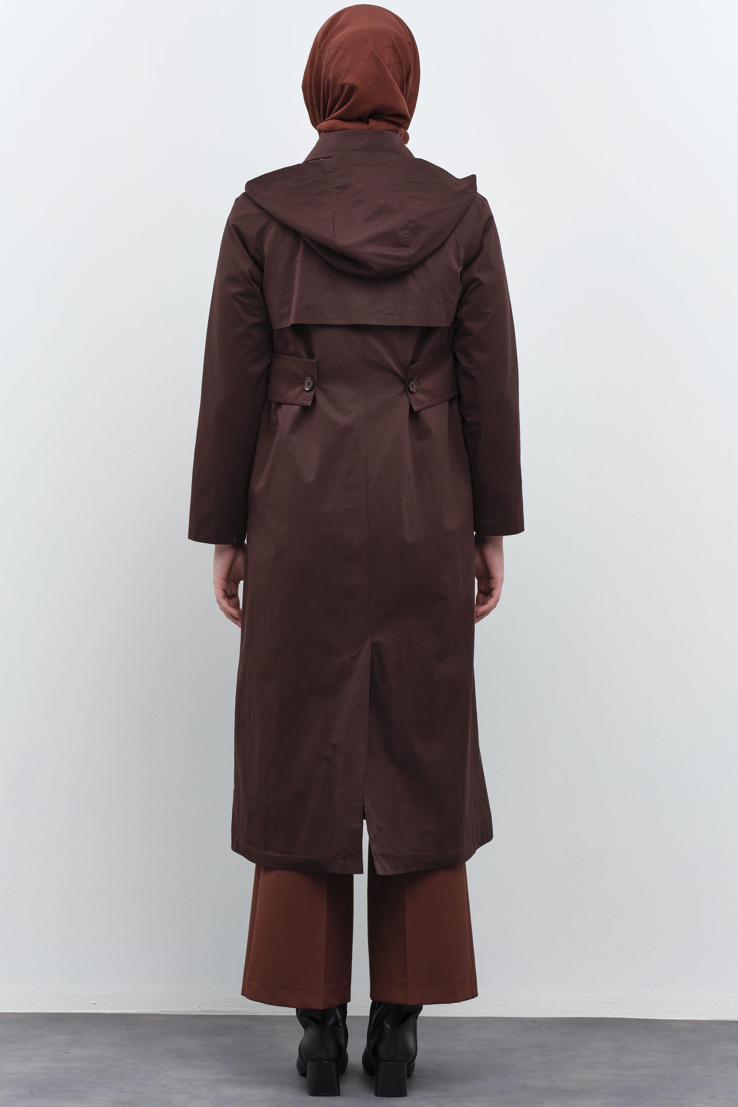 Leopar Astar Detaylı Kapüşonlu Trençkot - Kahve TUGBA