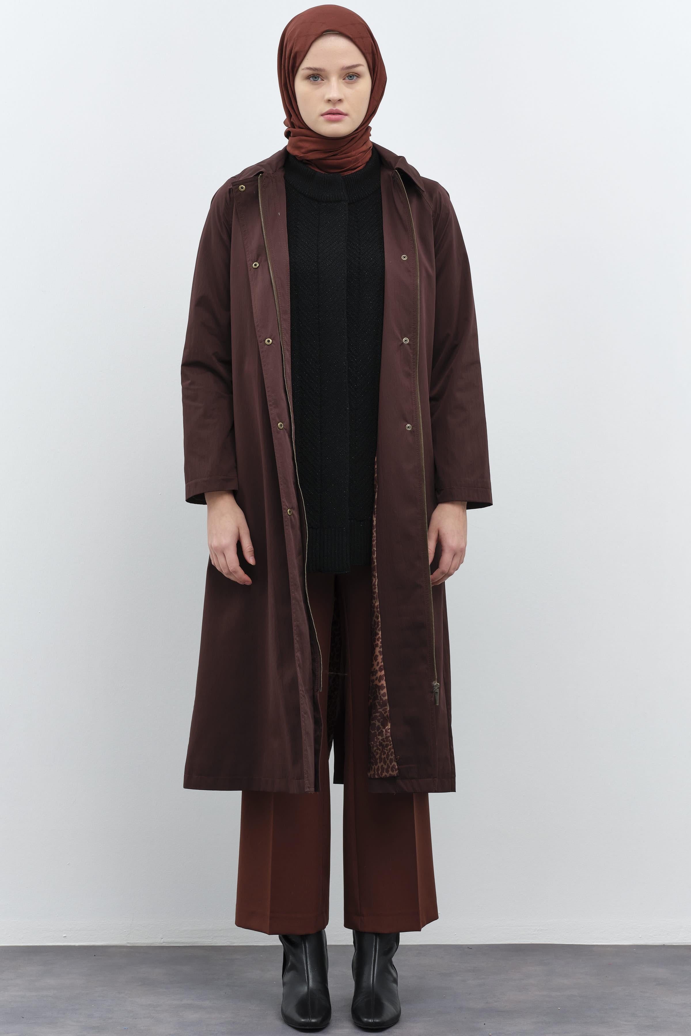 Leopar Astar Detaylı Kapüşonlu Trençkot - Kahve TUGBA