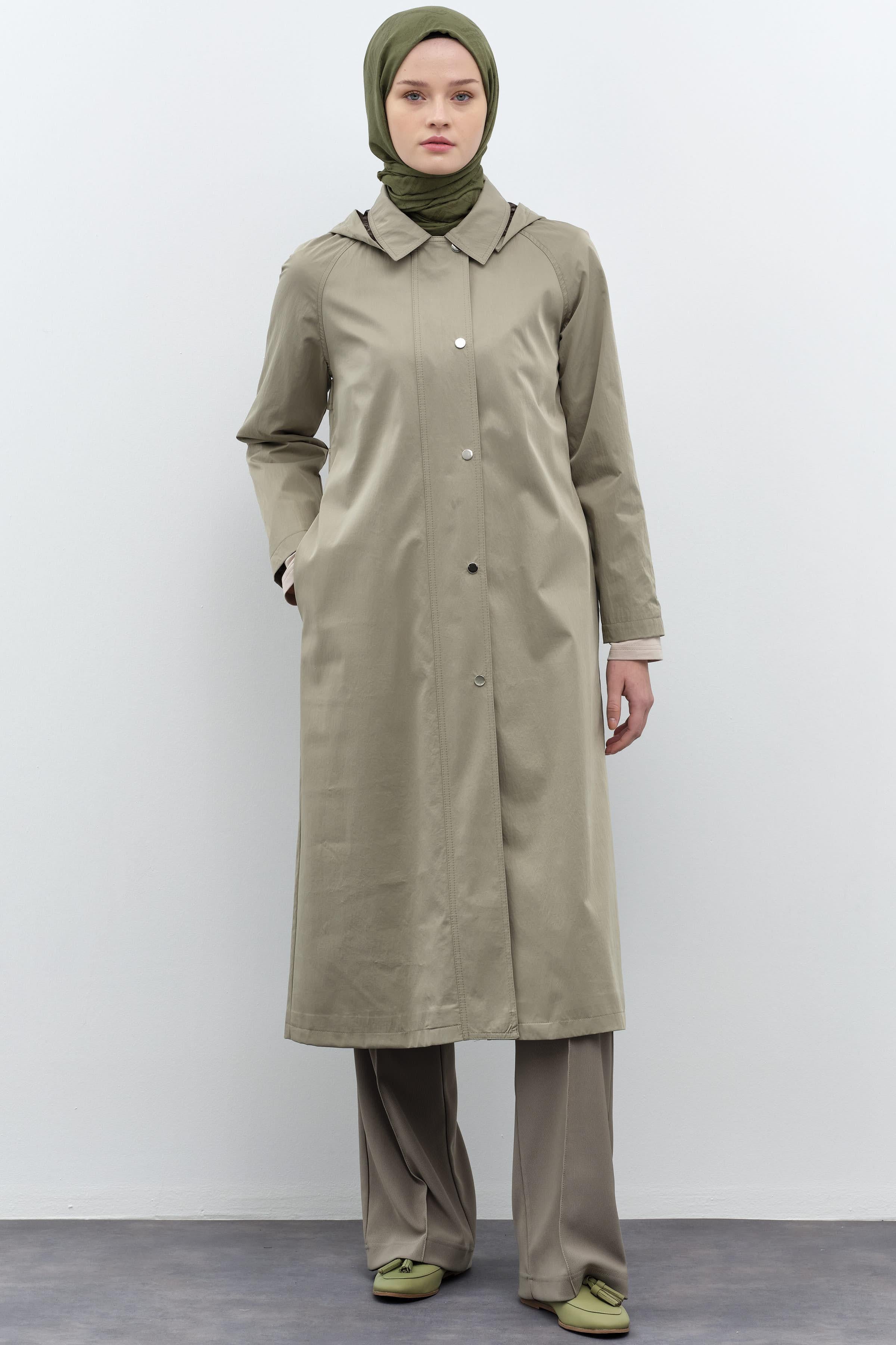 Leopar Astar Detaylı Kapüşonlu Trençkot - Mint TUGBA