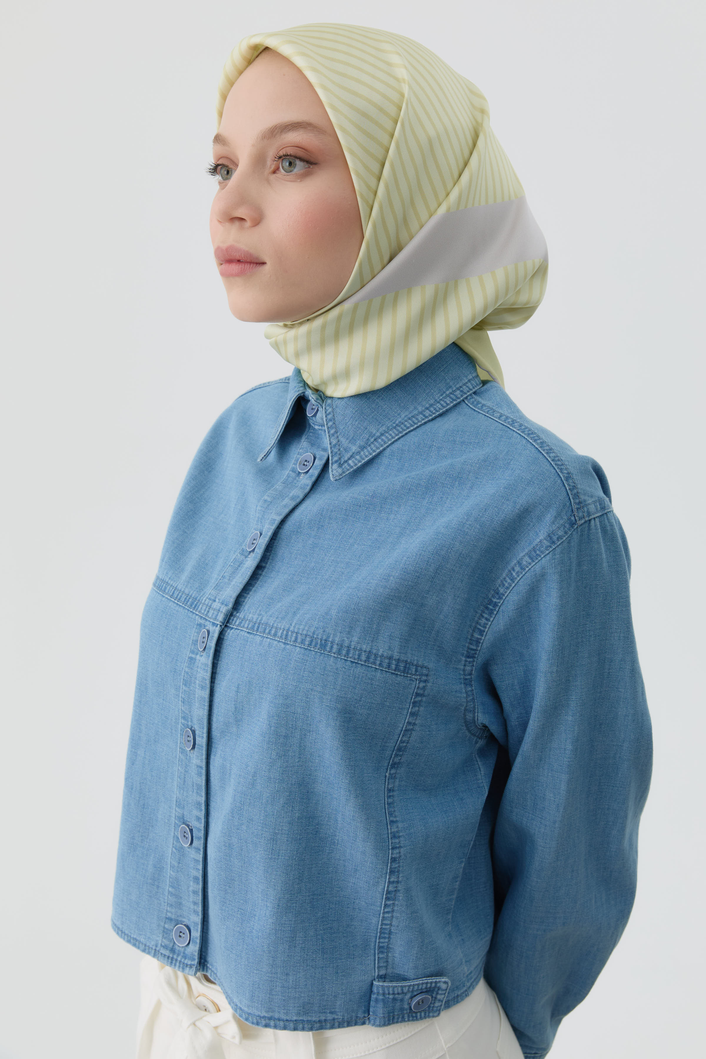 Mana Twill İpek Eşarp - Açık Yeşil TUGBA