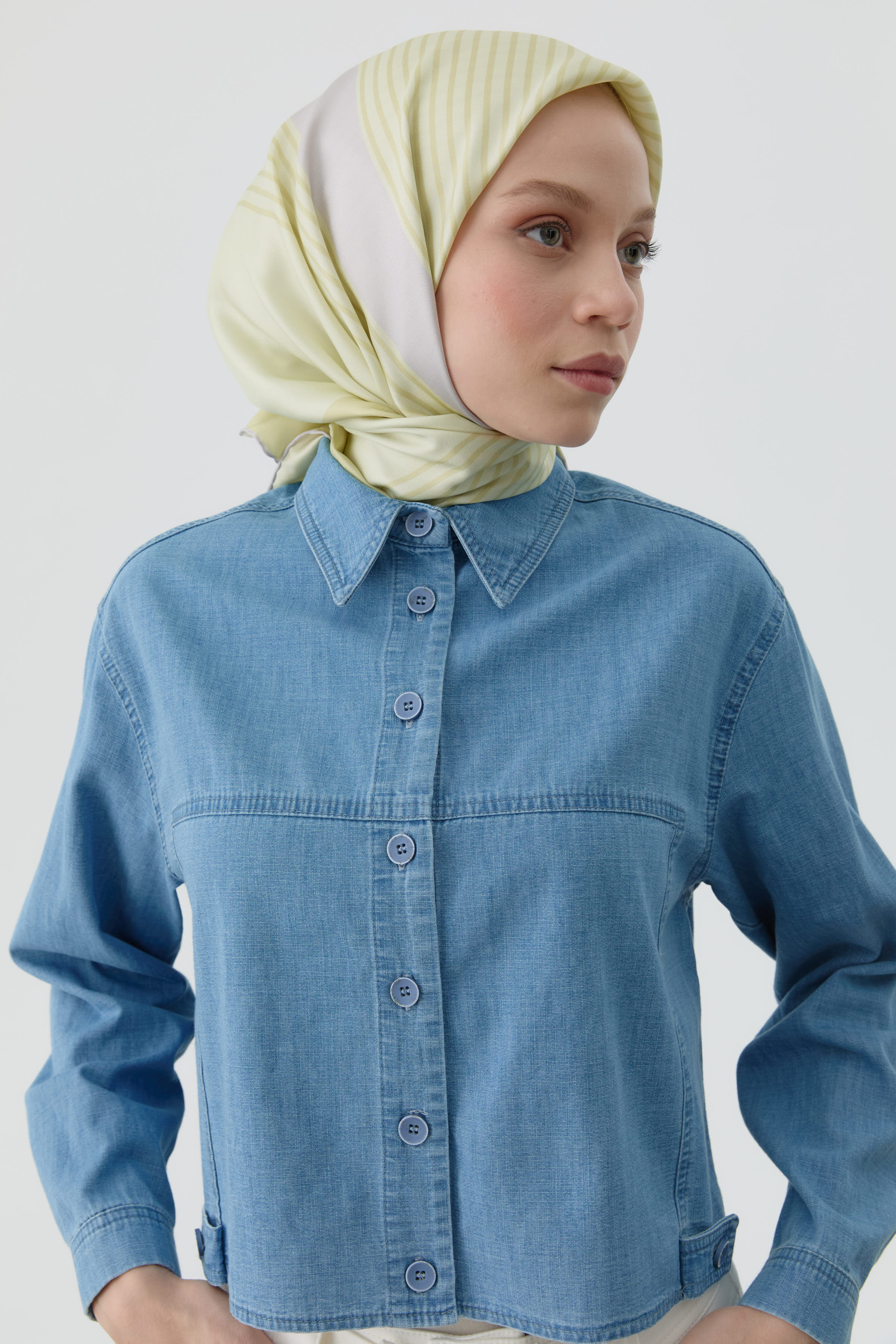 Mana Twill İpek Eşarp - Açık Yeşil TUGBA