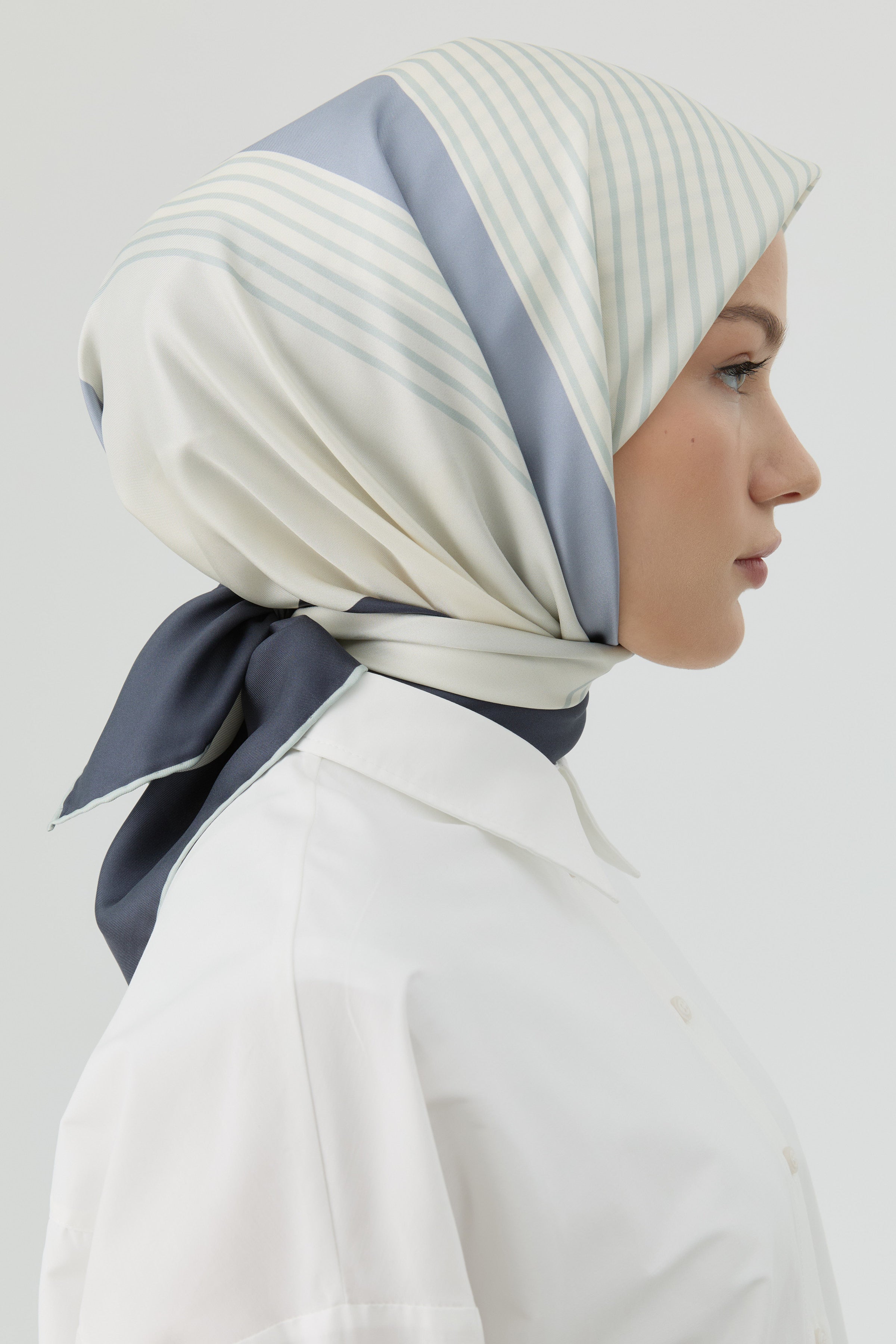 Mana Twill İpek Eşarp - Bulut TUGBA