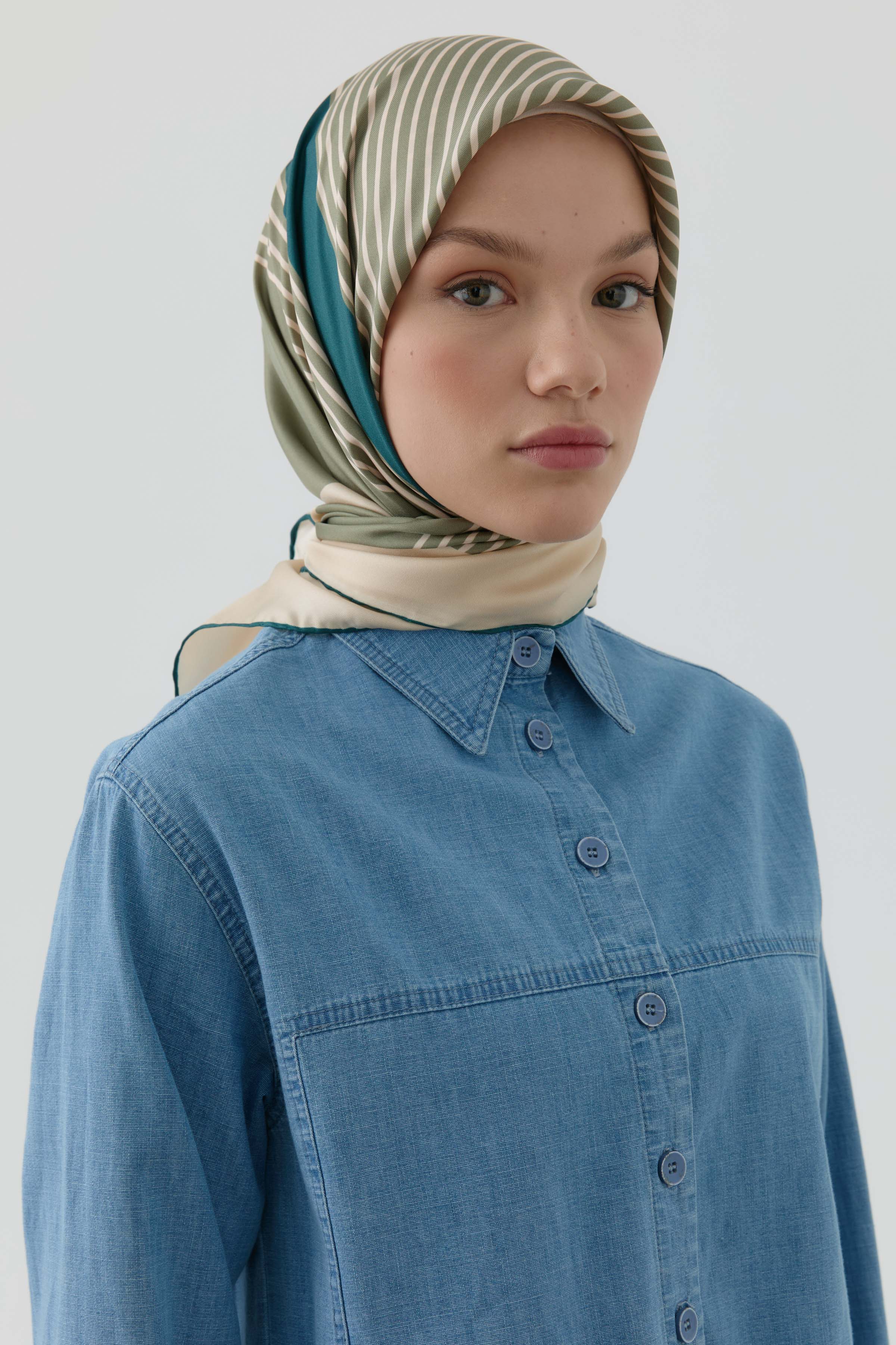 Mana Twill İpek Eşarp - Çağla TUGBA