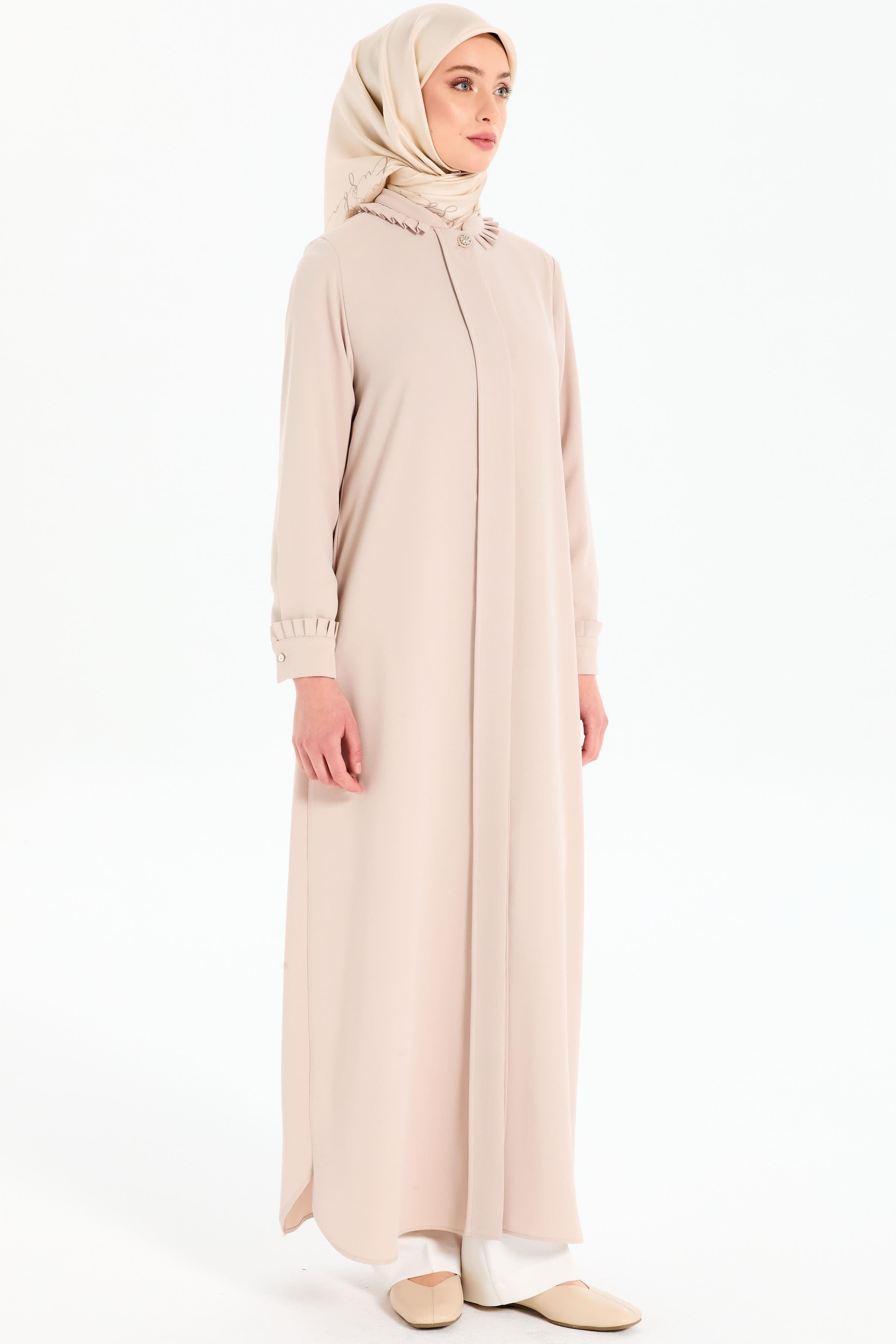 Manşet ve Yaka Çift Kat Pile Detaylı Ferace - Bej TUGBA