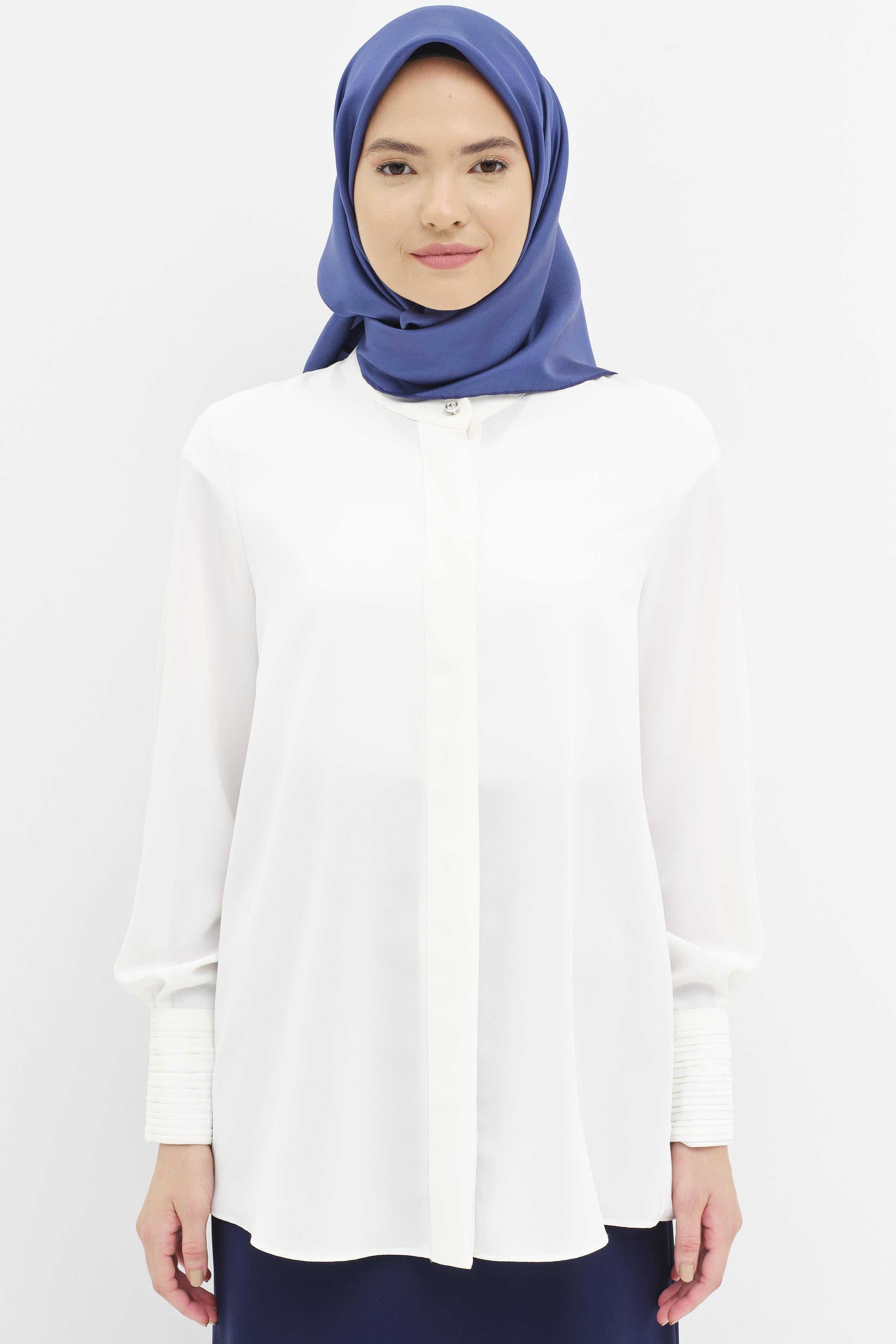 Manşeti Pilise Detaylı Gömlek - Ekru TUGBA