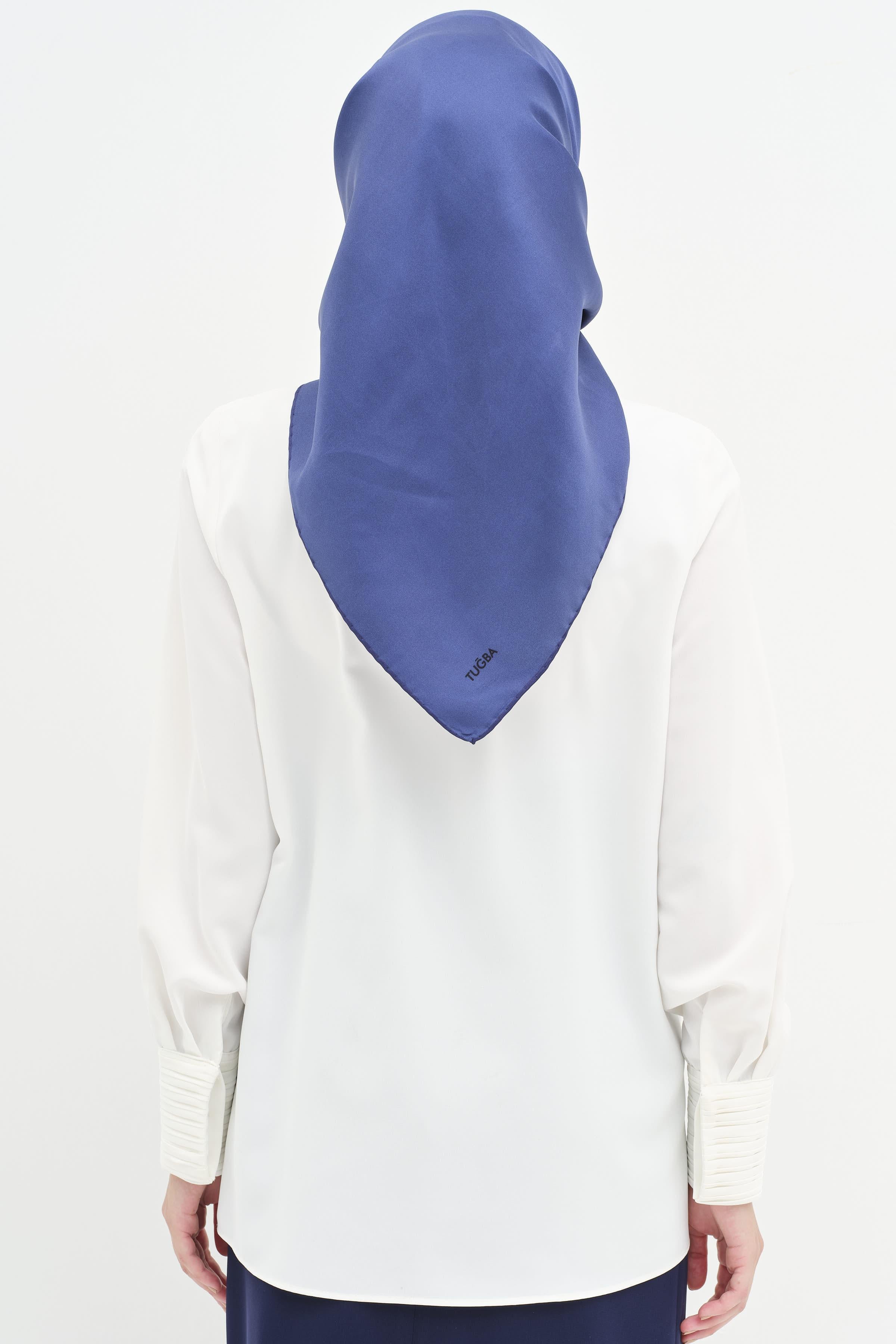 Manşeti Pilise Detaylı Gömlek - Ekru TUGBA