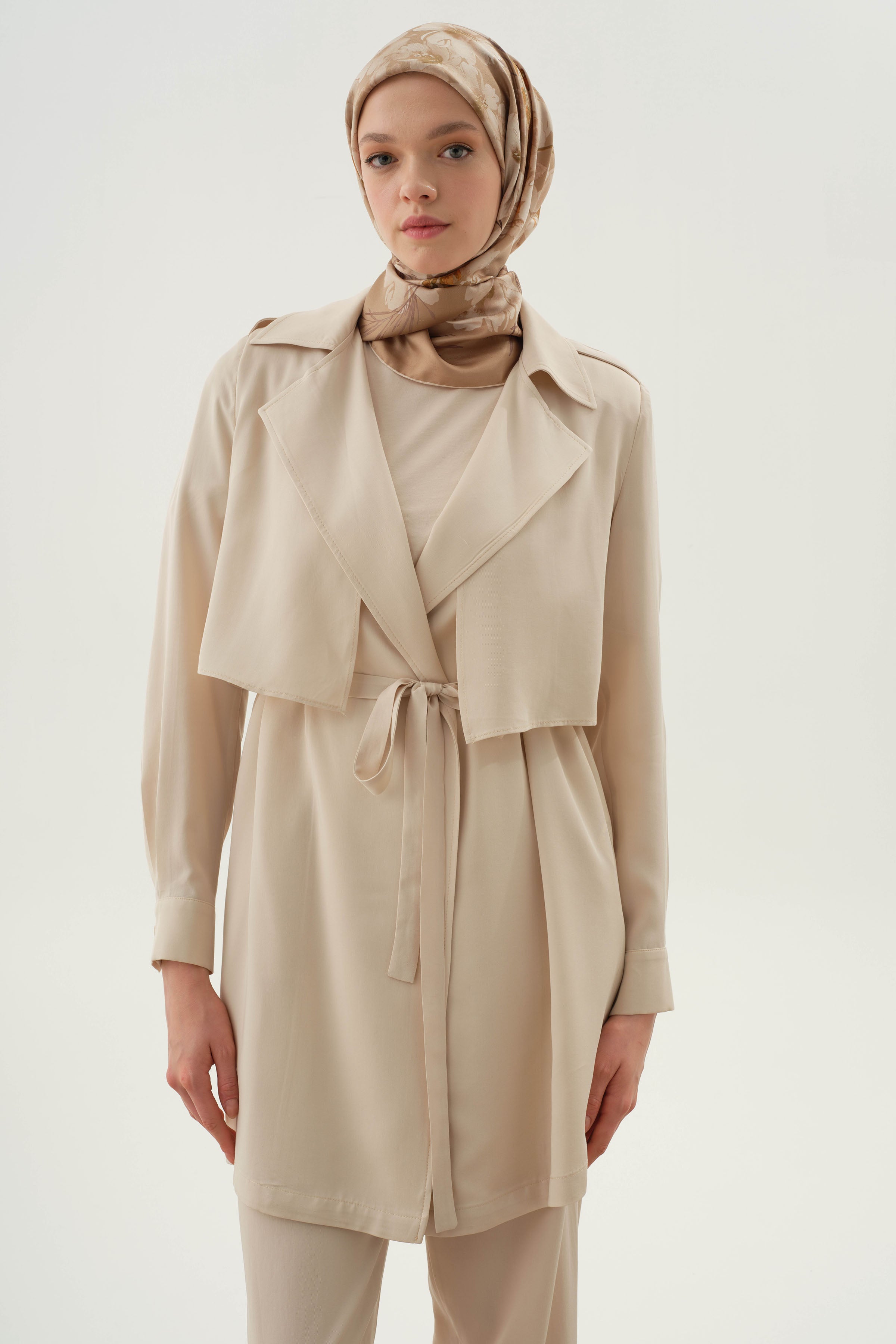 Manşetli Salaş Ceket - Ekru TUGBA