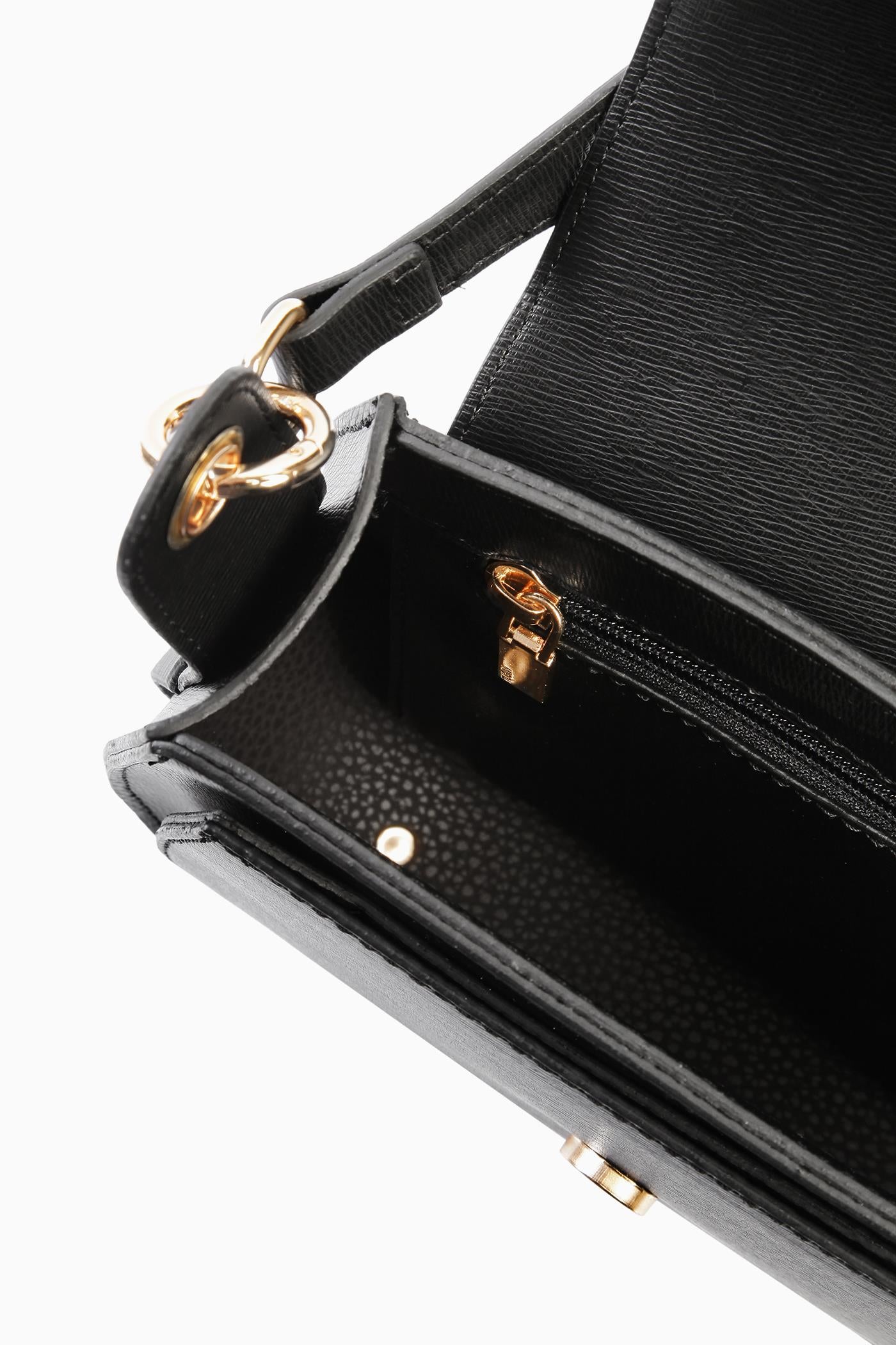 Metal Aksesuarlı Çanta - Siyah TUGBA