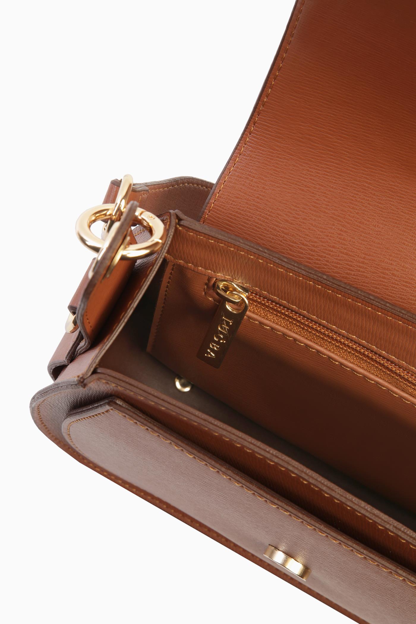 Metal Aksesuarlı Çanta - Taba TUGBA