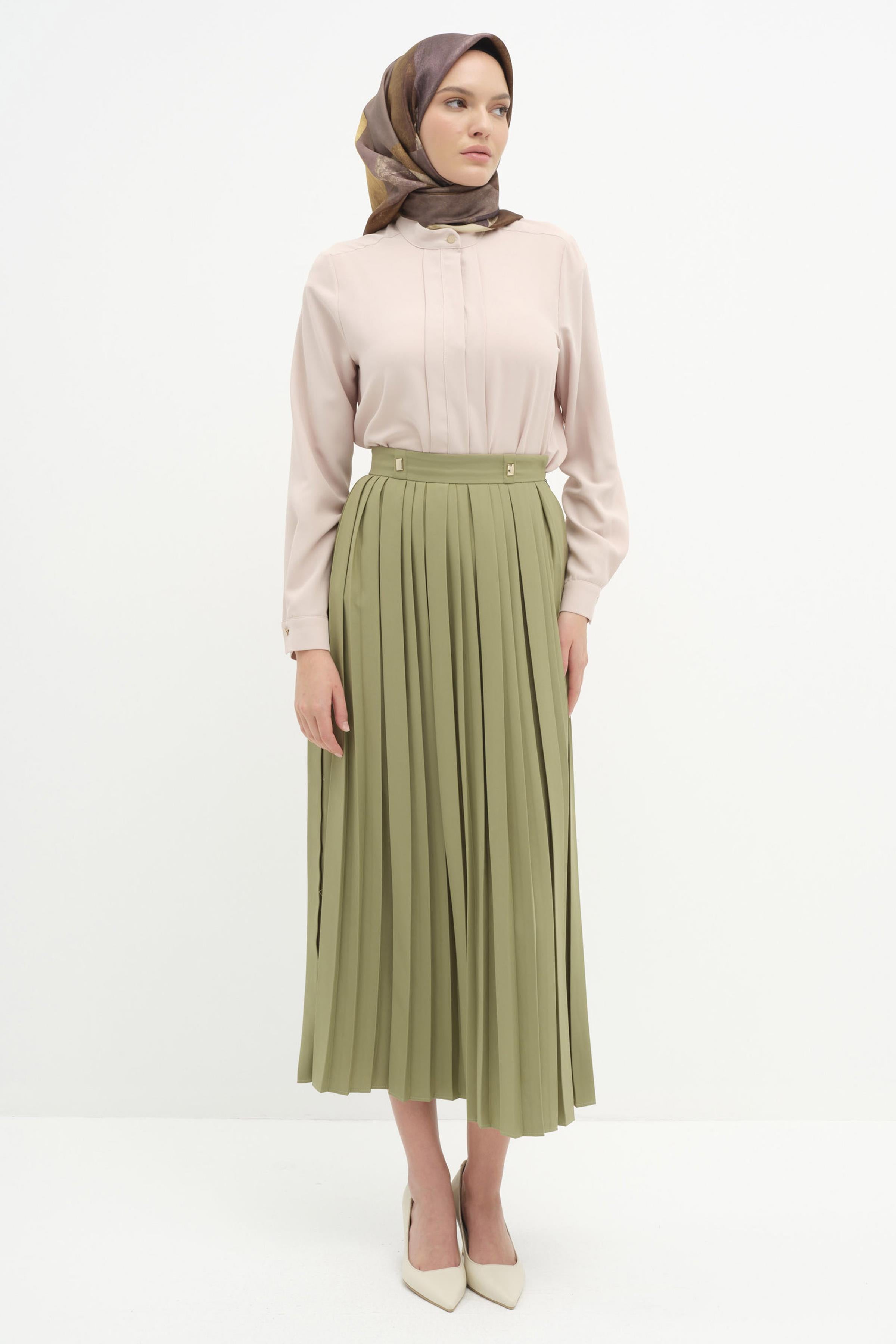 Metal Aksesuarlı Plise Etek - Haki TUGBA