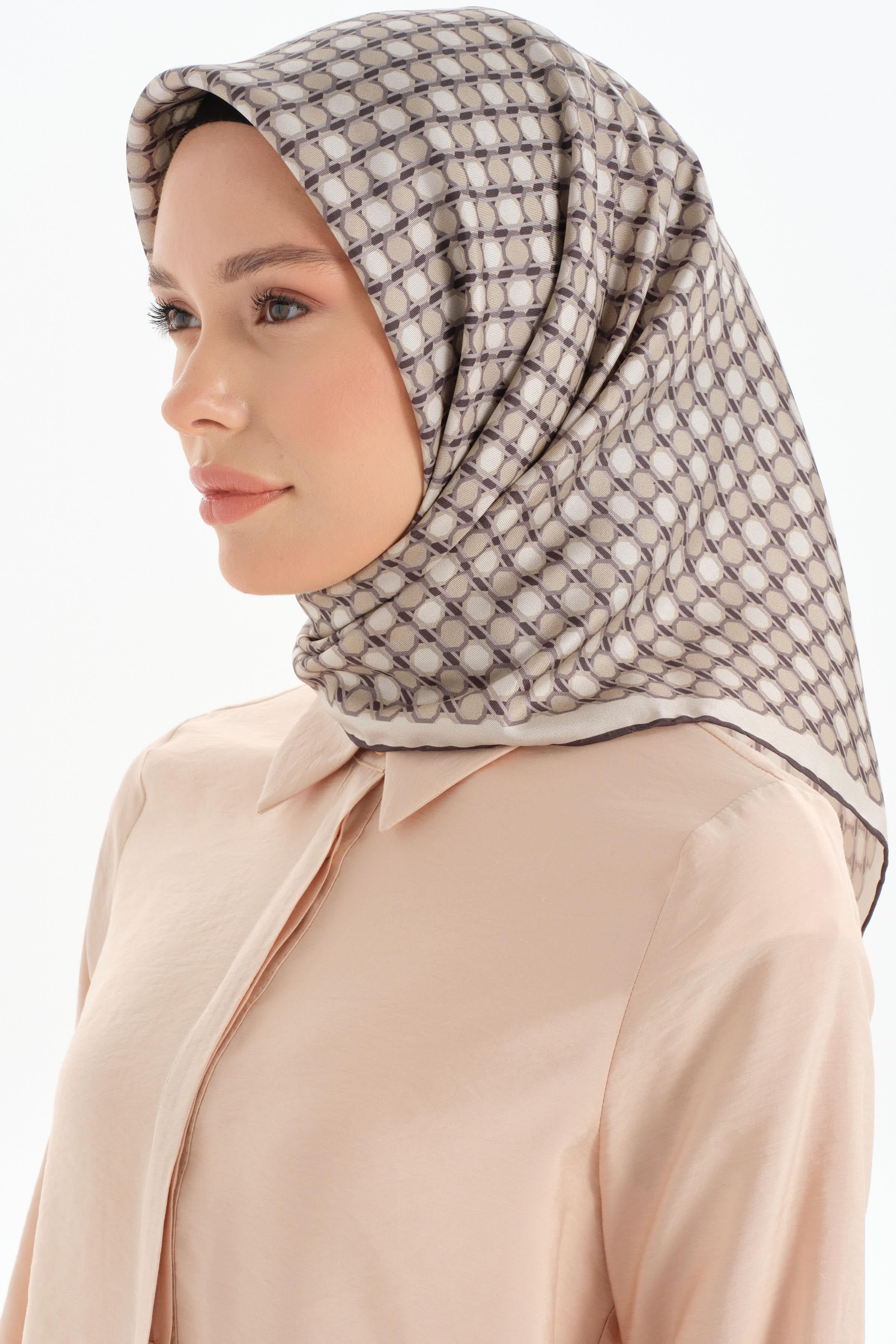 Mini Geometrik Desen Twill İpek Eşarp - Gri TUGBA