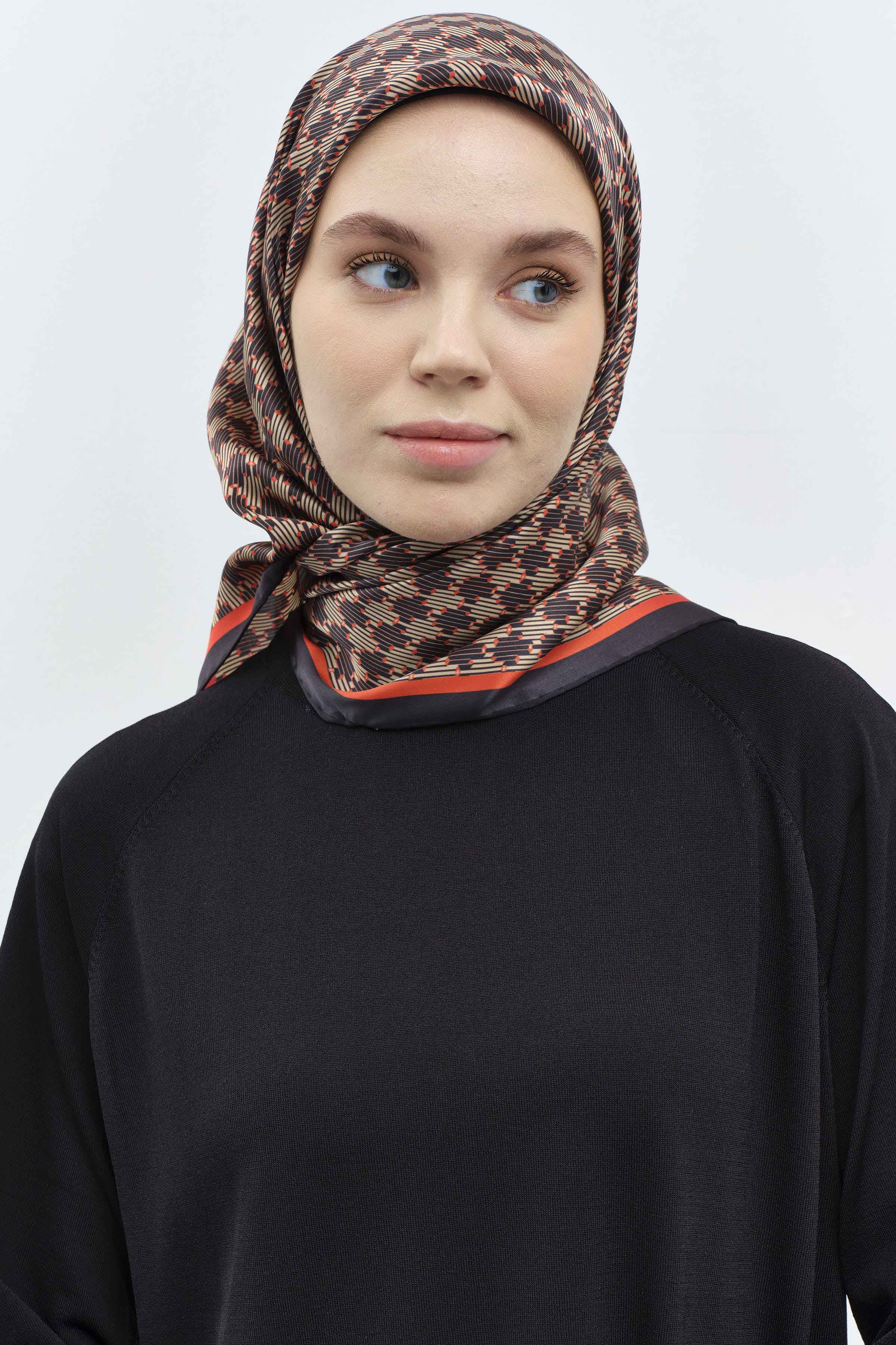 Mini Geometrik Desen İpek Eşarp - Kiremit TUGBA