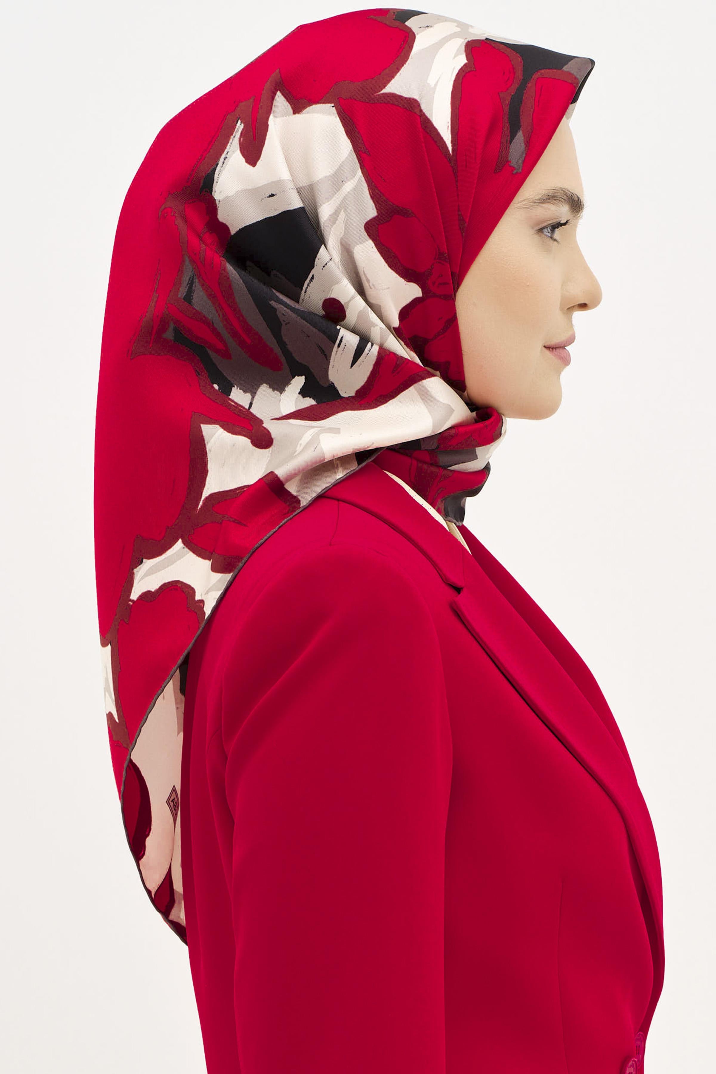 Multi Flower Desenli Twill İpek Eşarp - Kırmızı TUGBA