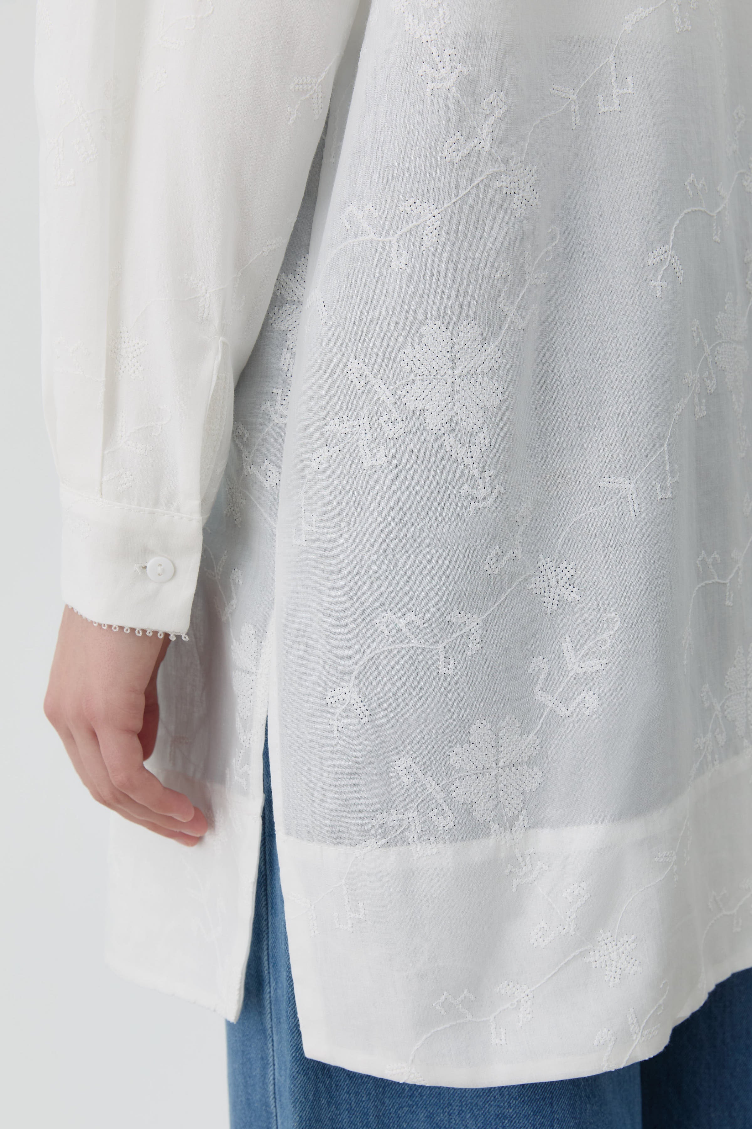 Nakış Detaylı Brode Tunik - Ekru TUGBA