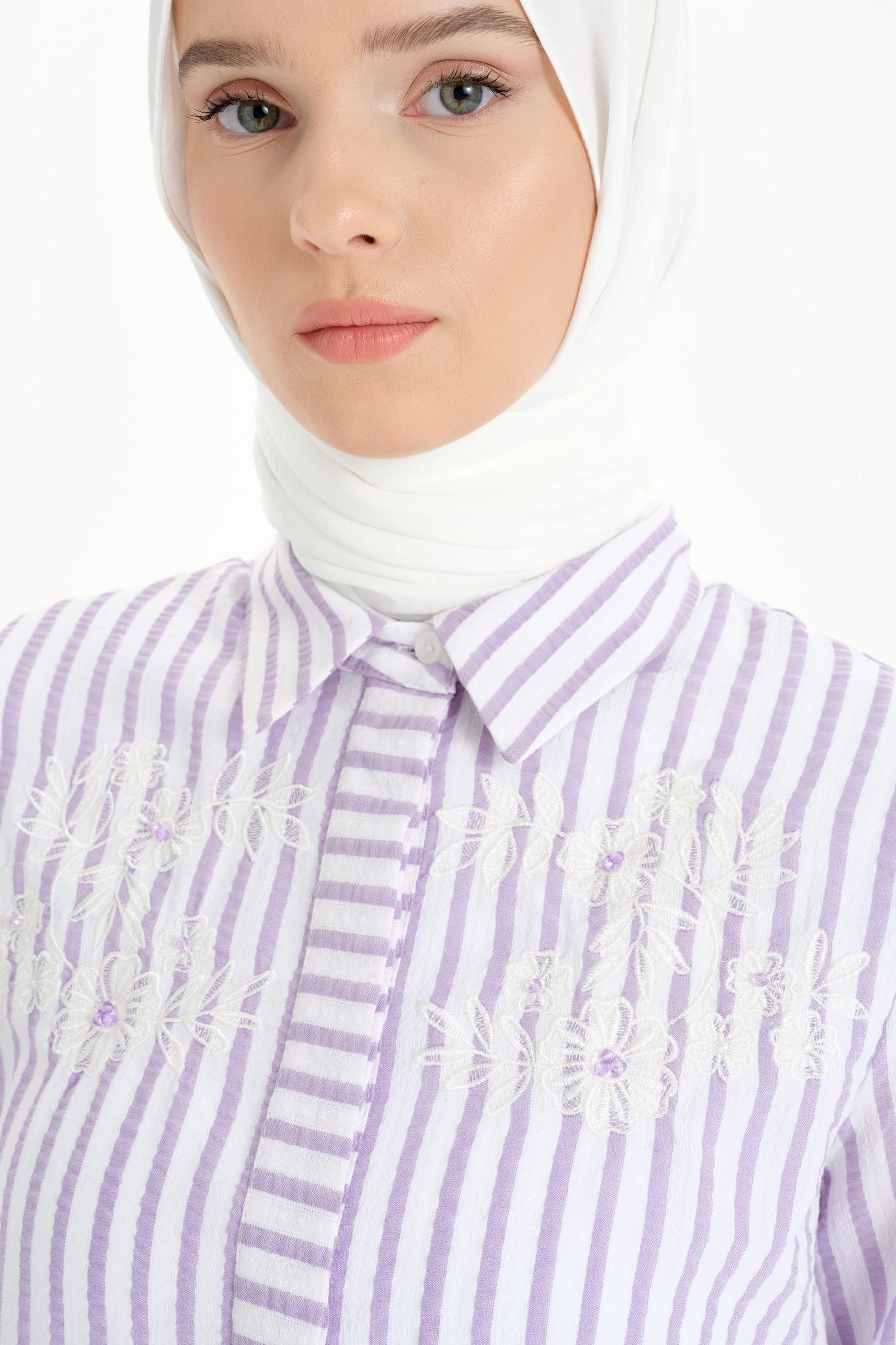 Nakış Detaylı Çizgili Tunik - Lila TUGBA