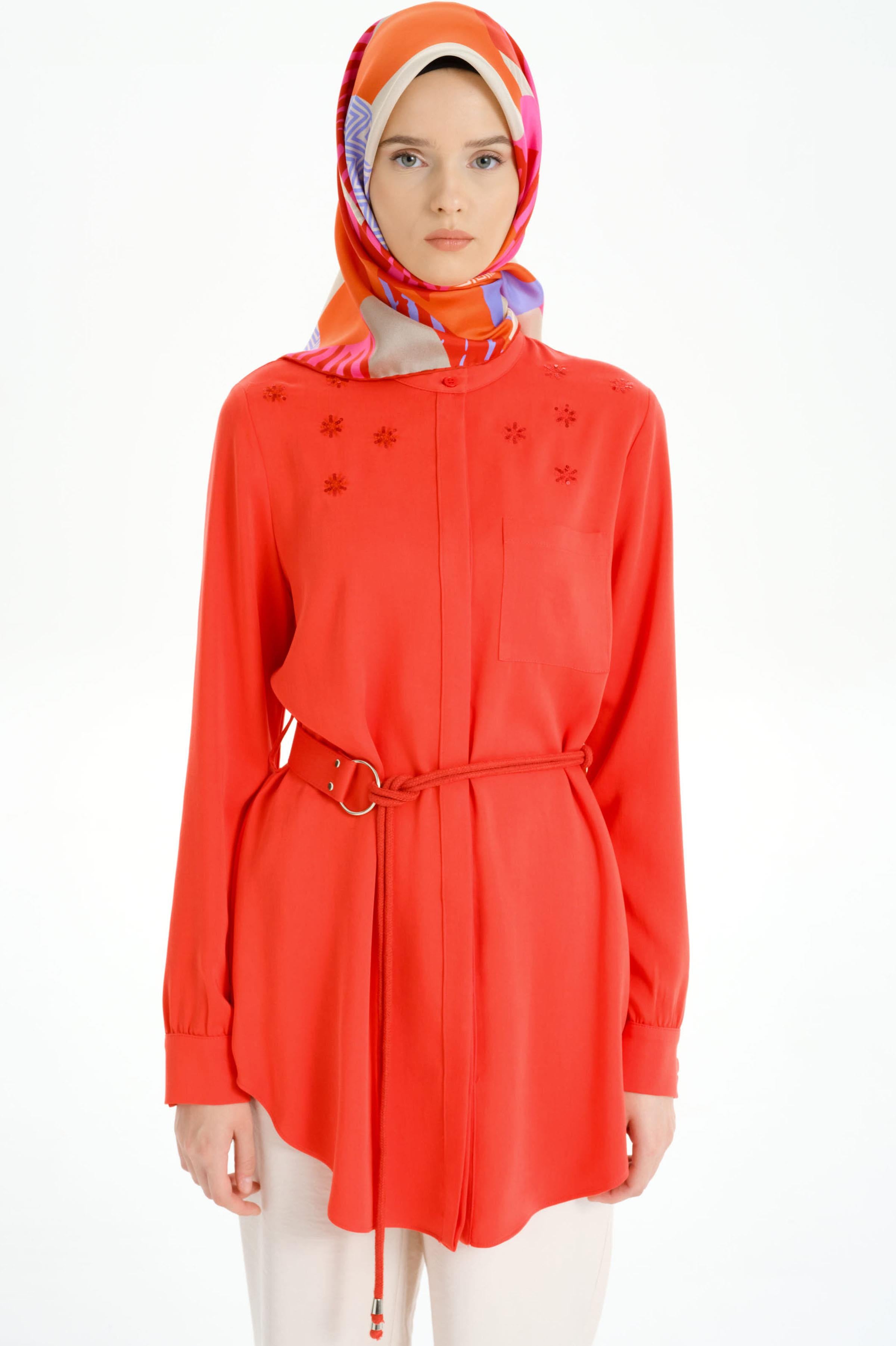 Nakış Detaylı Kemerli Tunik - Mercan TUGBA