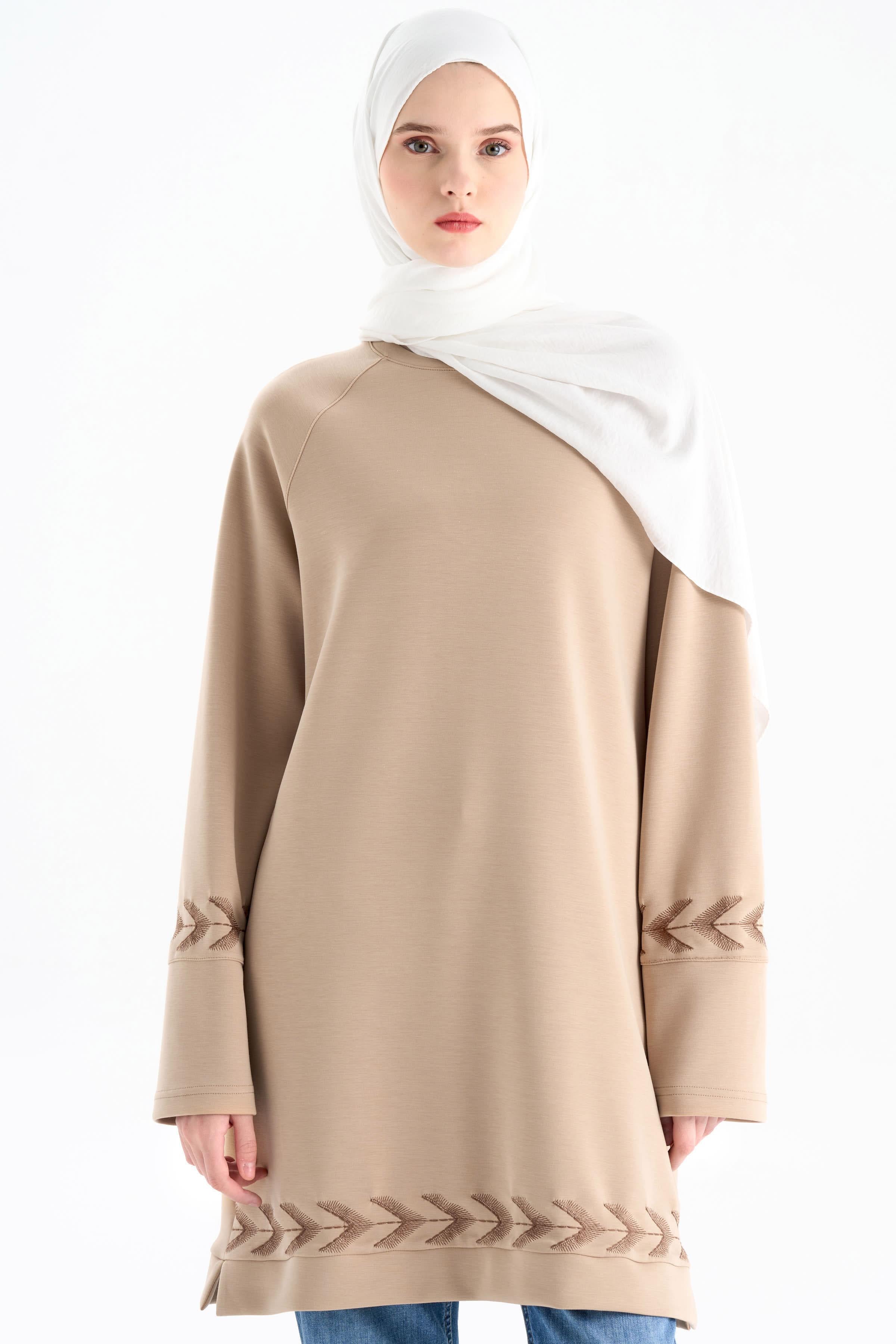 Nakış Detaylı Örme Tunik - Camel TUGBA