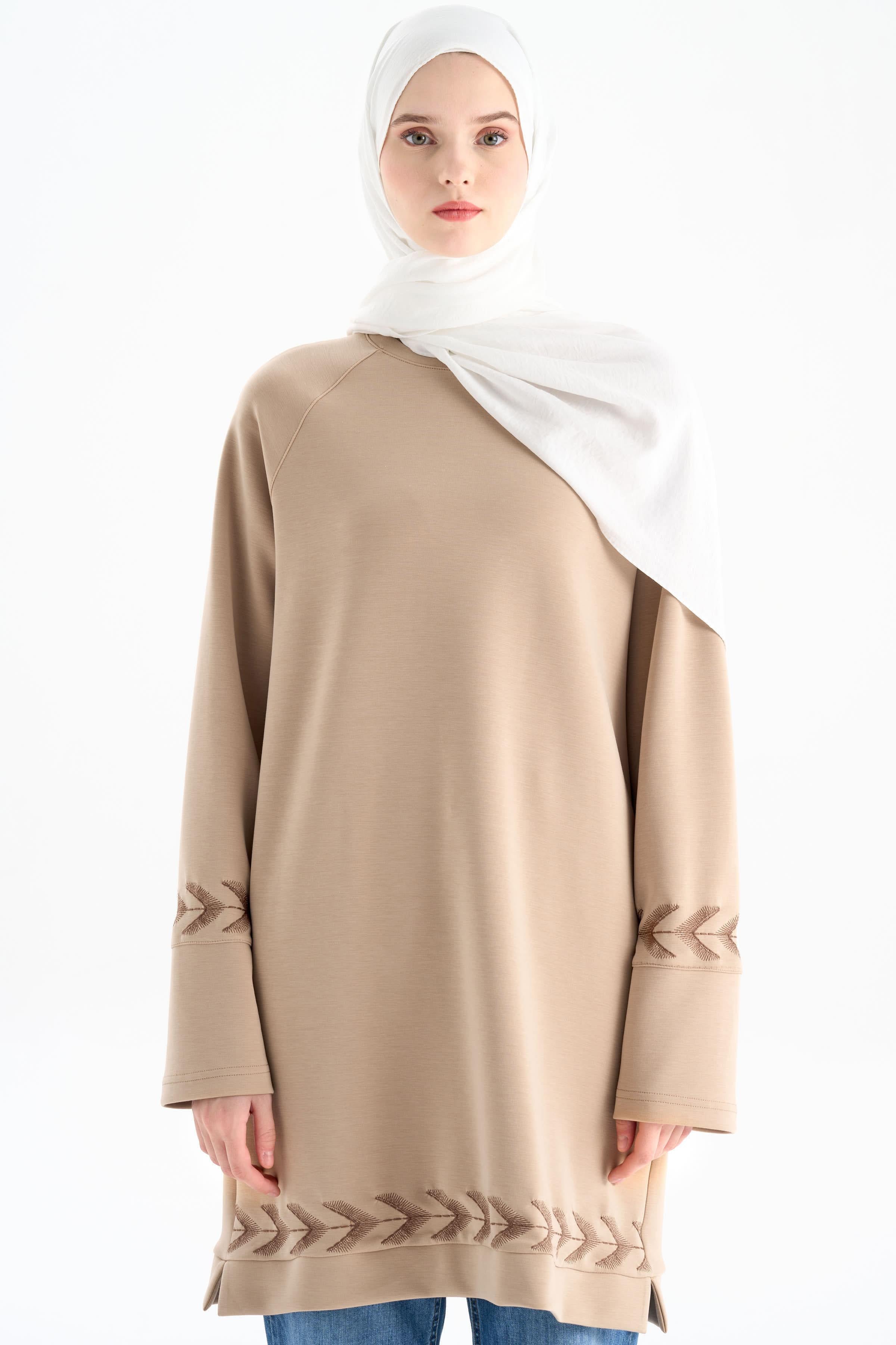 Nakış Detaylı Örme Tunik - Camel TUGBA