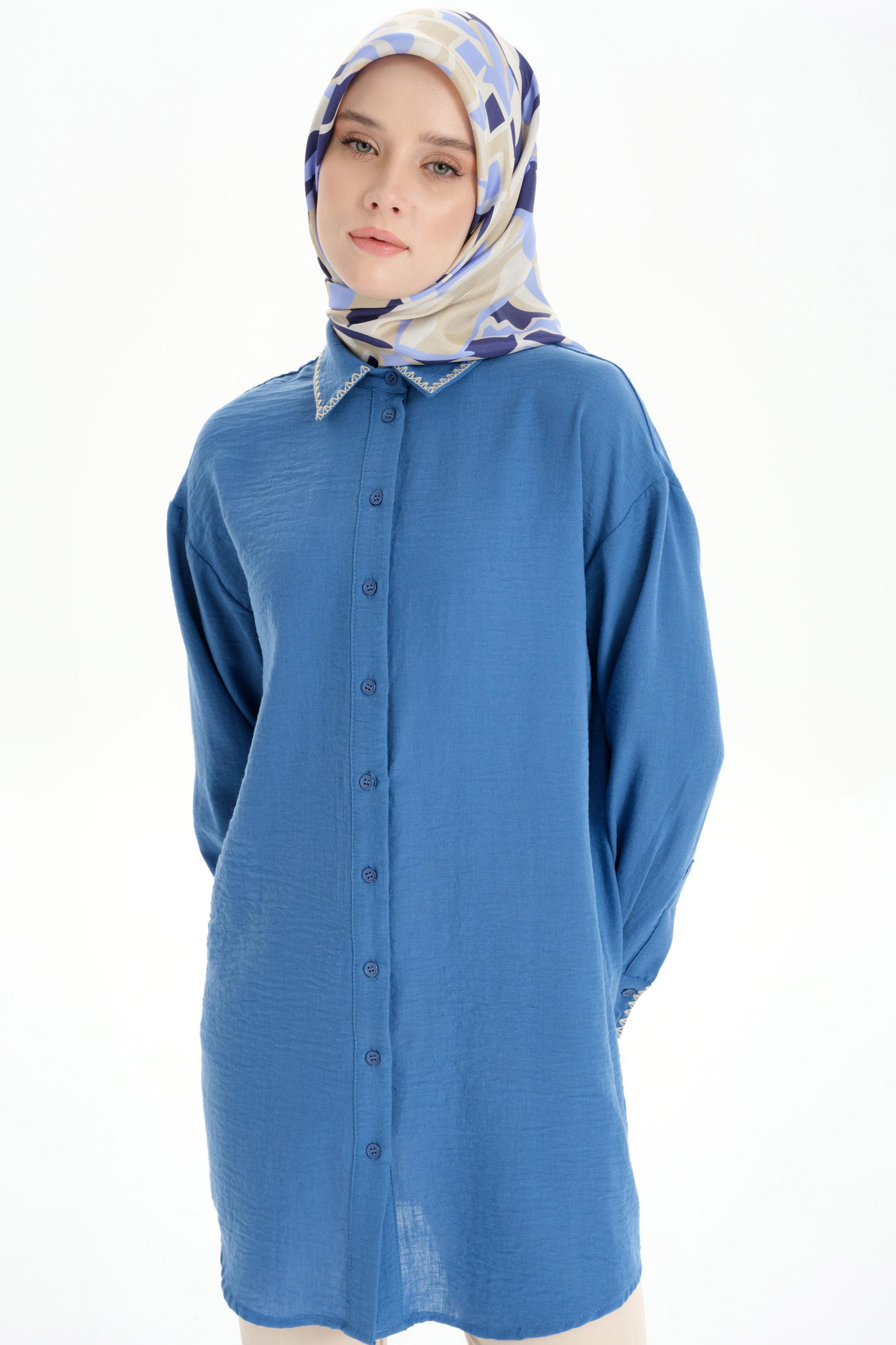 Nakış Detaylı Tunik - İndigo TUGBA