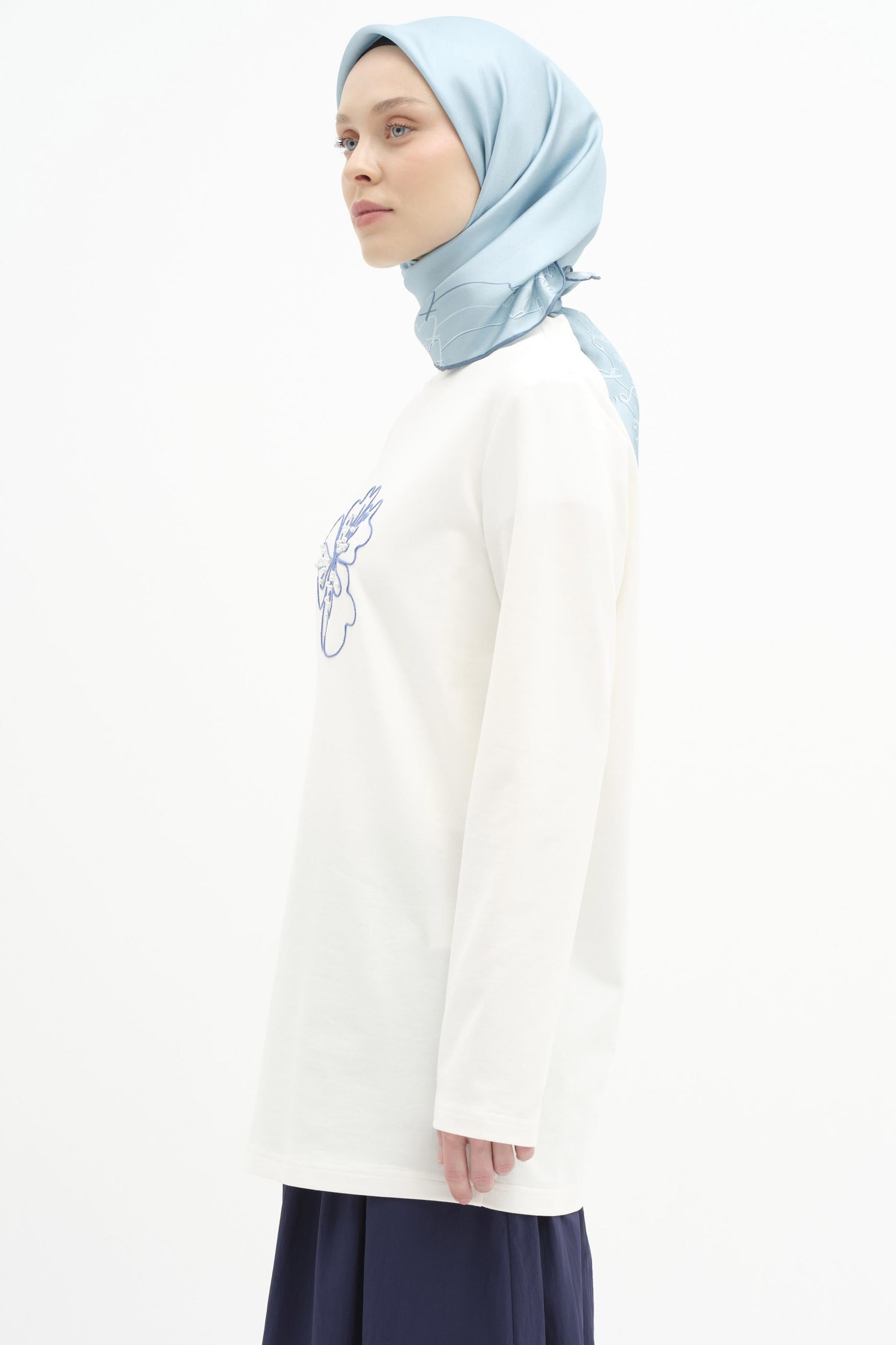 Nakış İnci Detaylı Örme Bluz - Ekru TUGBA