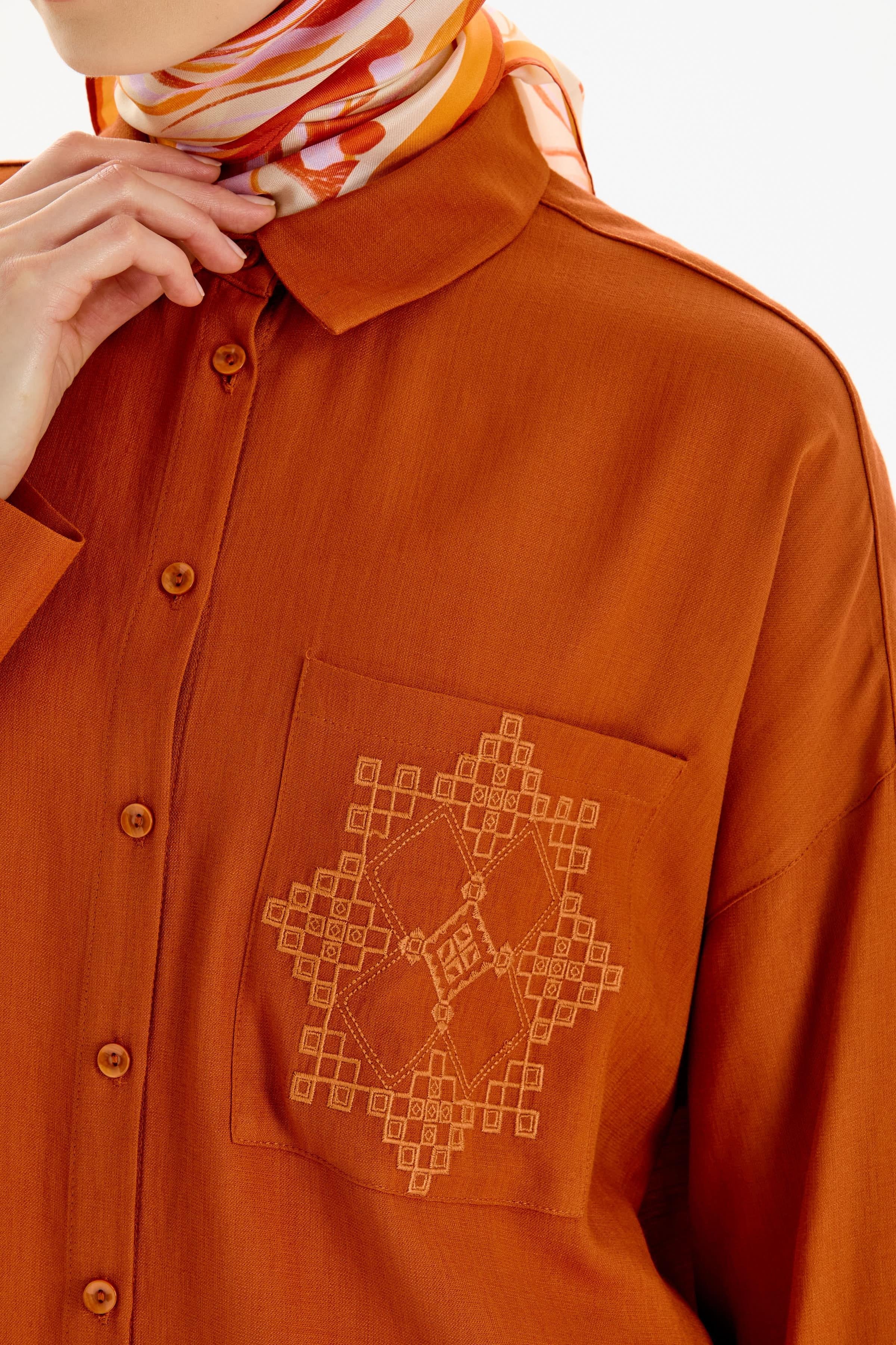 Nakışlı Cep Detaylı Gömlek - Kiremit TUGBA