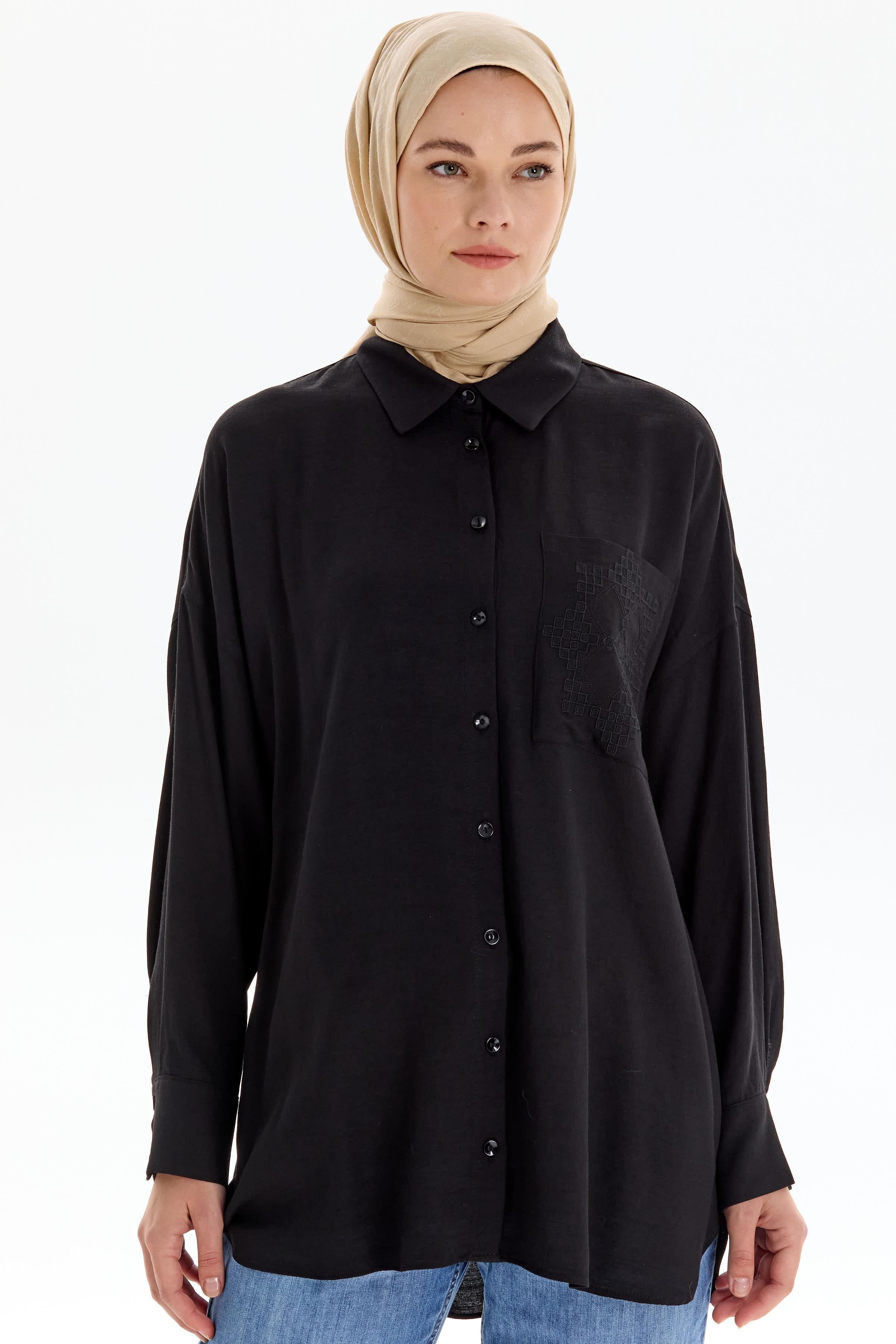 Nakışlı Cep Detaylı Gömlek - Siyah TUGBA