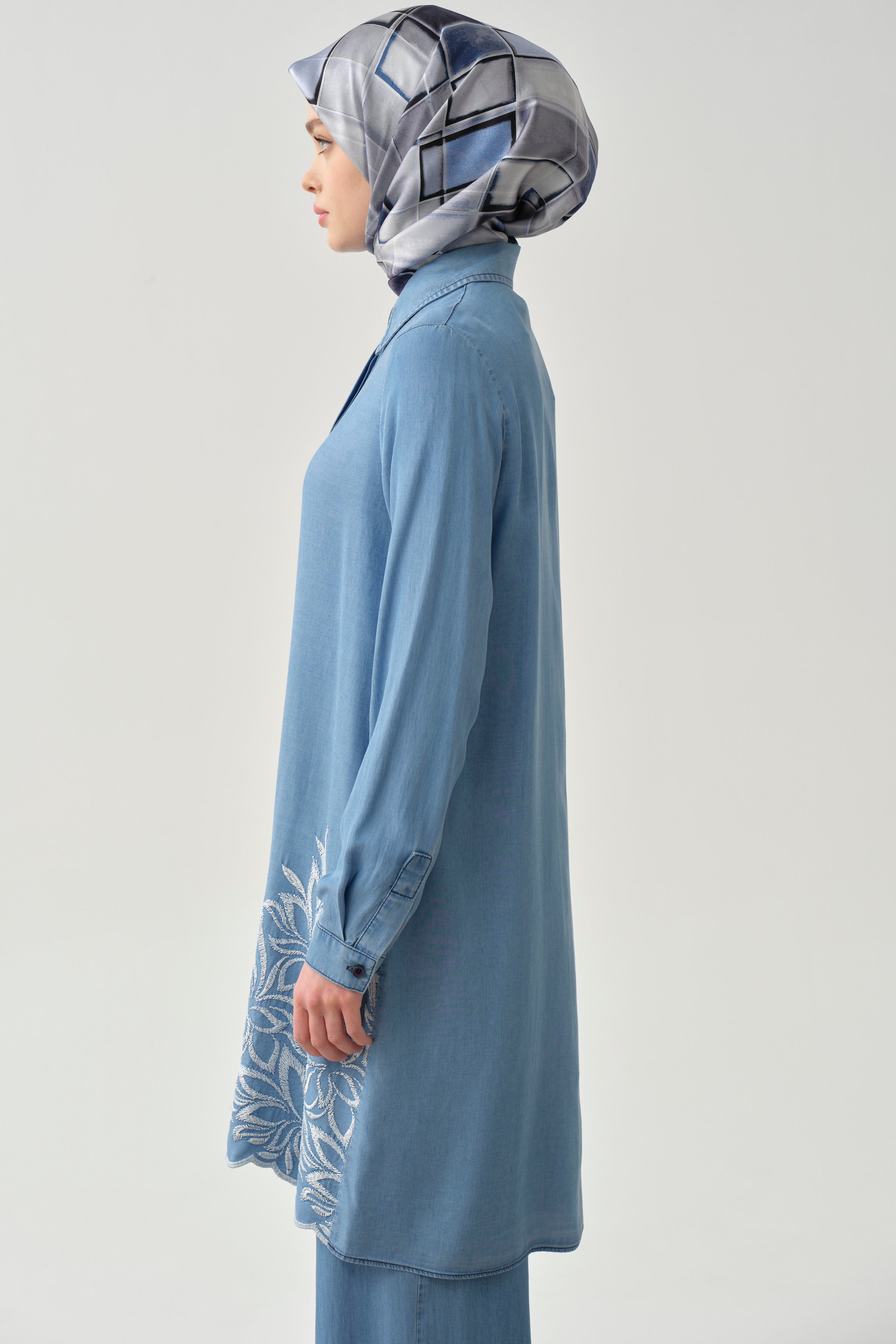 Nakışlı Tunik - İndigo TUGBA