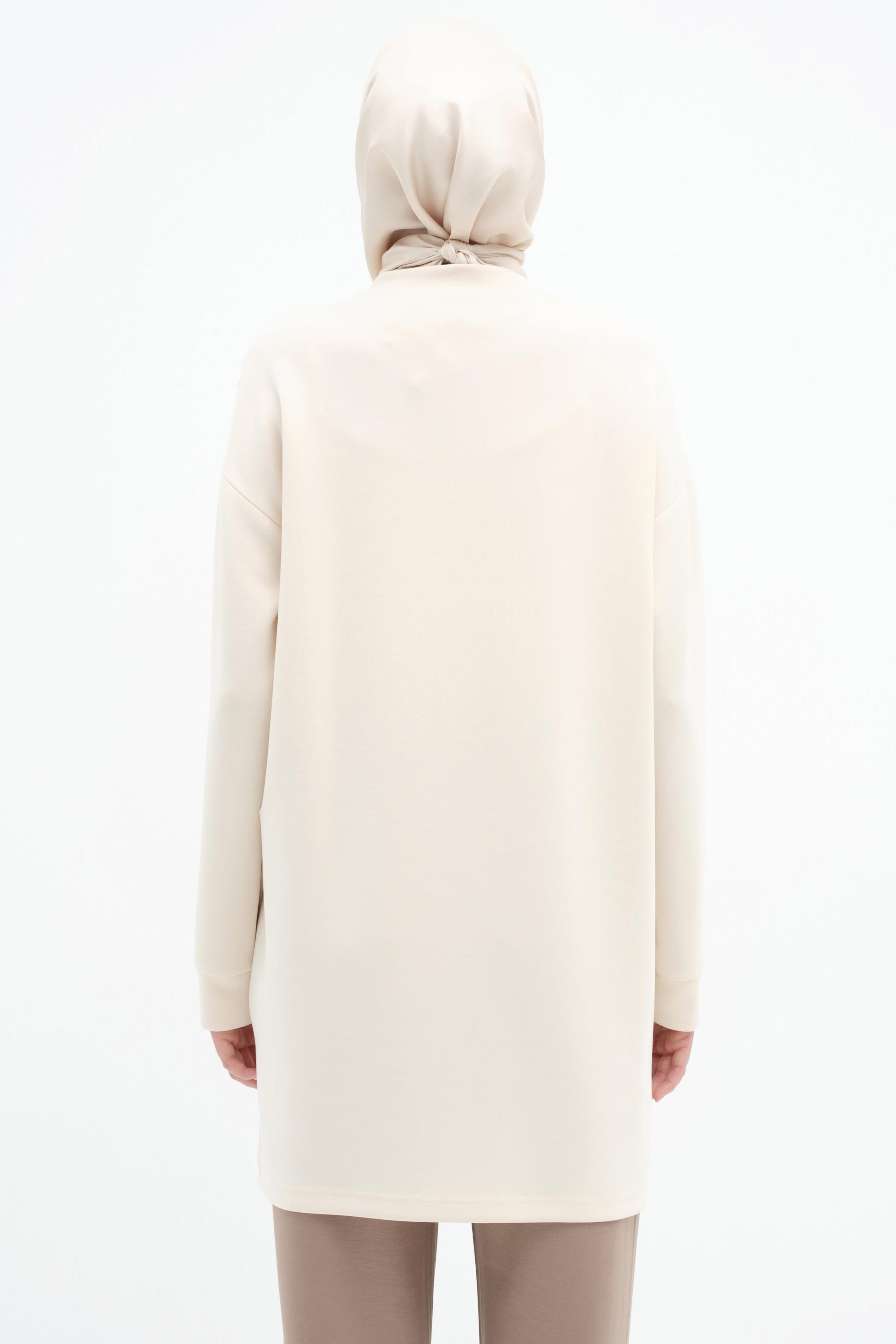 Nakışlı Ve İncili Örme Sweat - Bej TUGBA