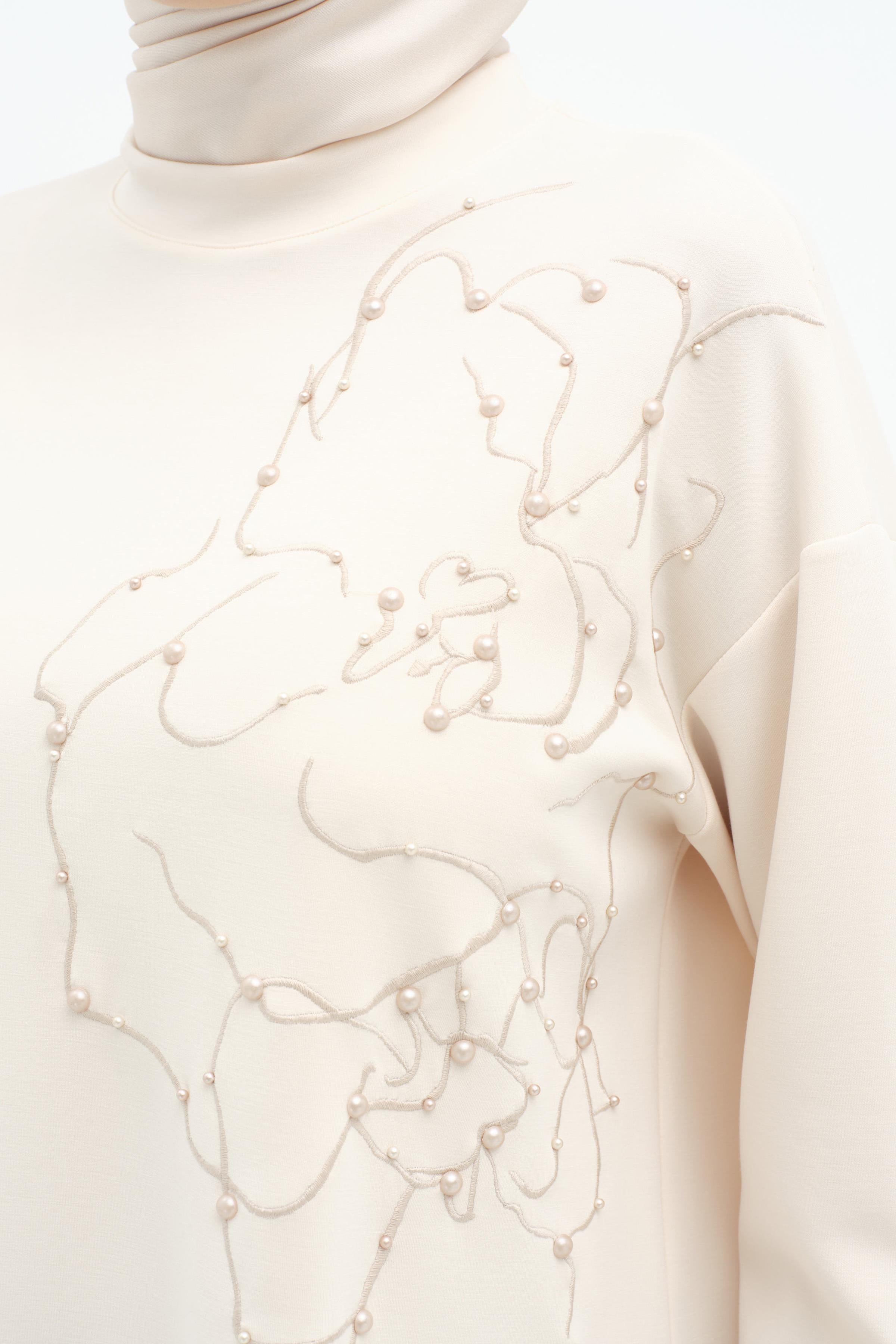 Nakışlı Ve İncili Örme Sweat - Bej TUGBA