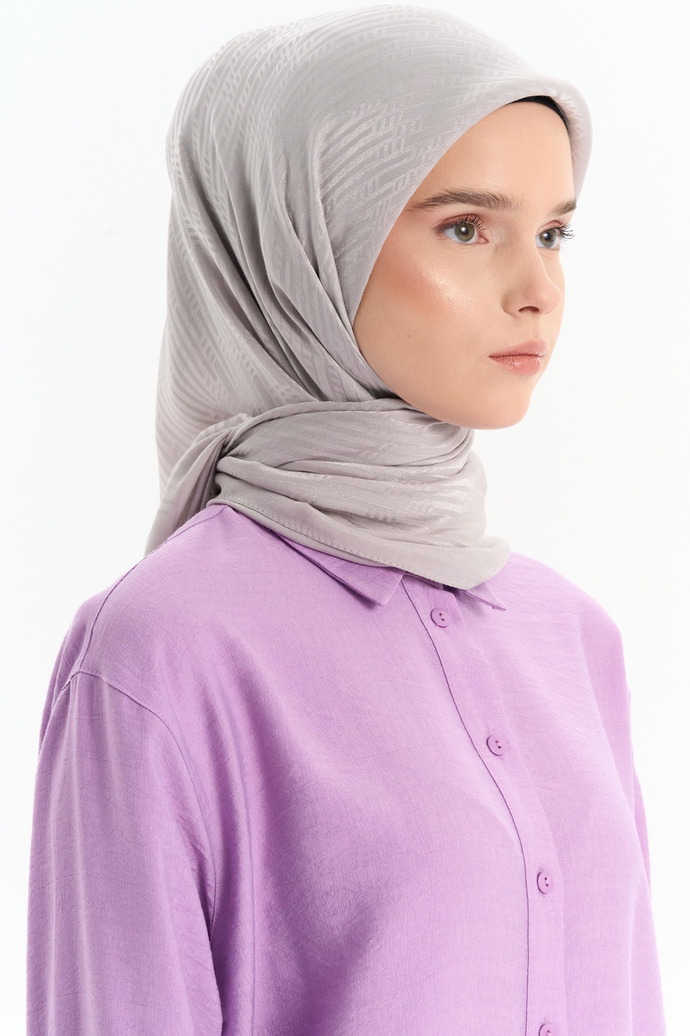 Natural Çizgisel Desen Eşarp - Gri TUGBA