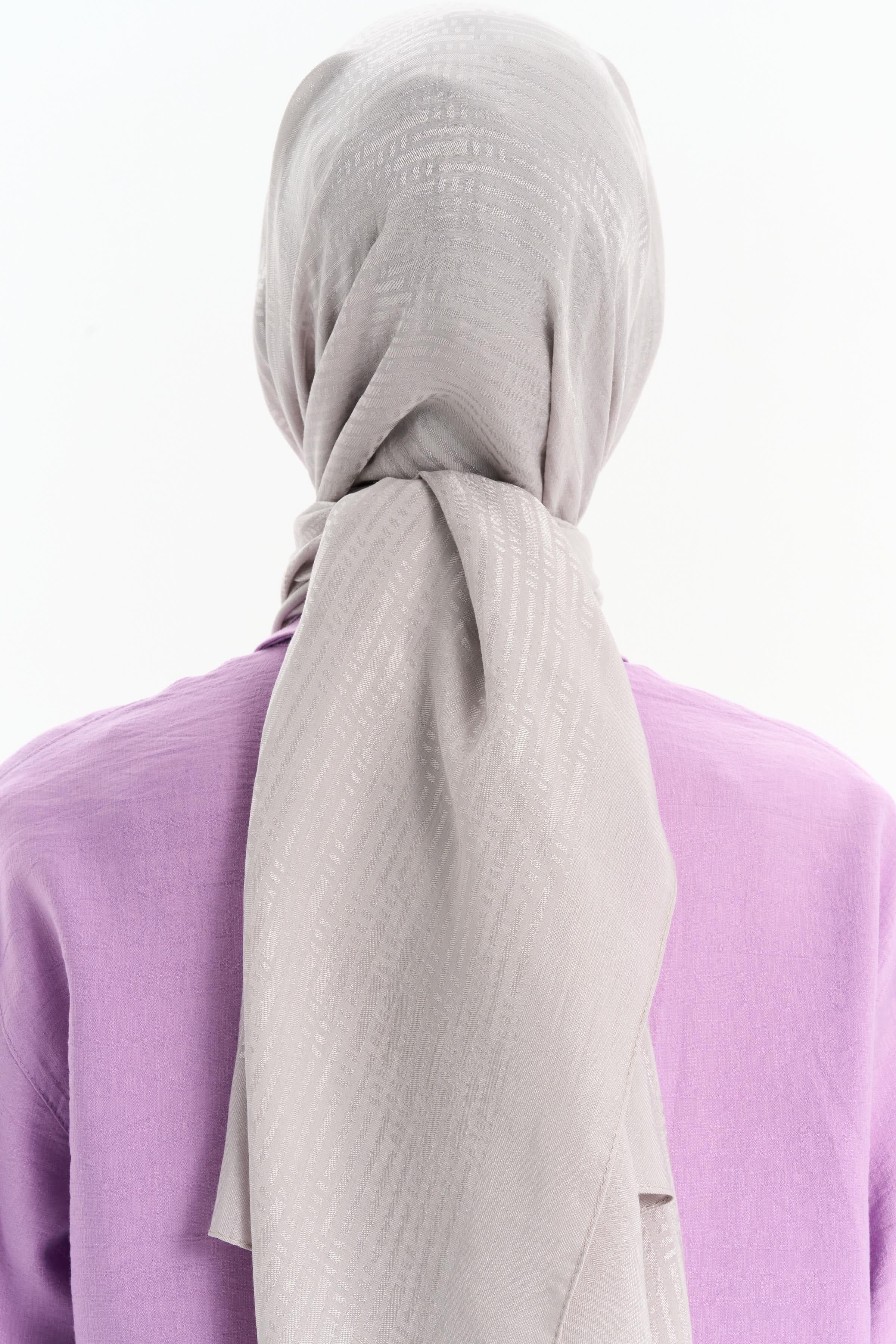 Natural Çizgisel Desenli Şal - Gri TUGBA