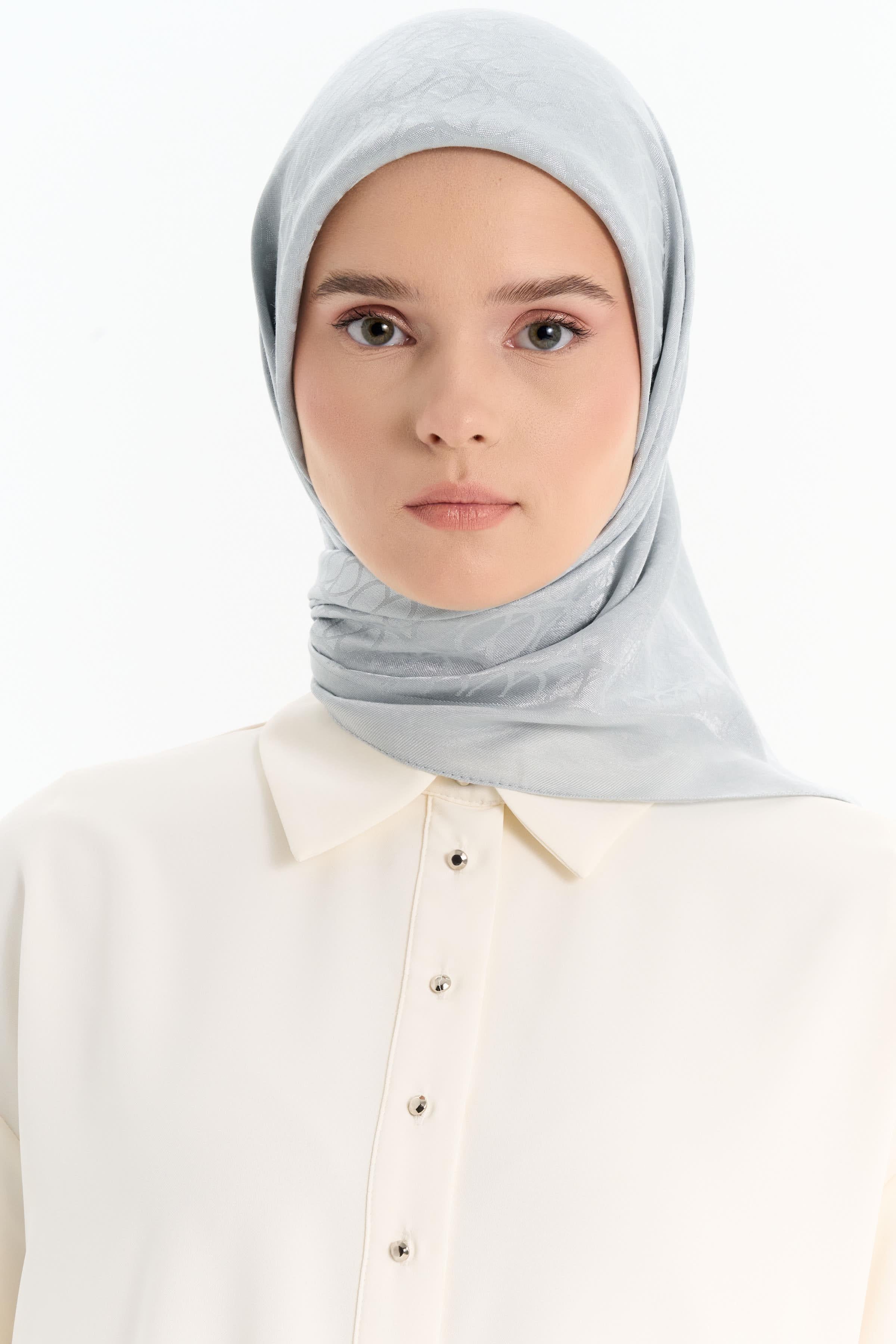 Natural Dairesel Desenli Eşarp - Gümüş TUGBA